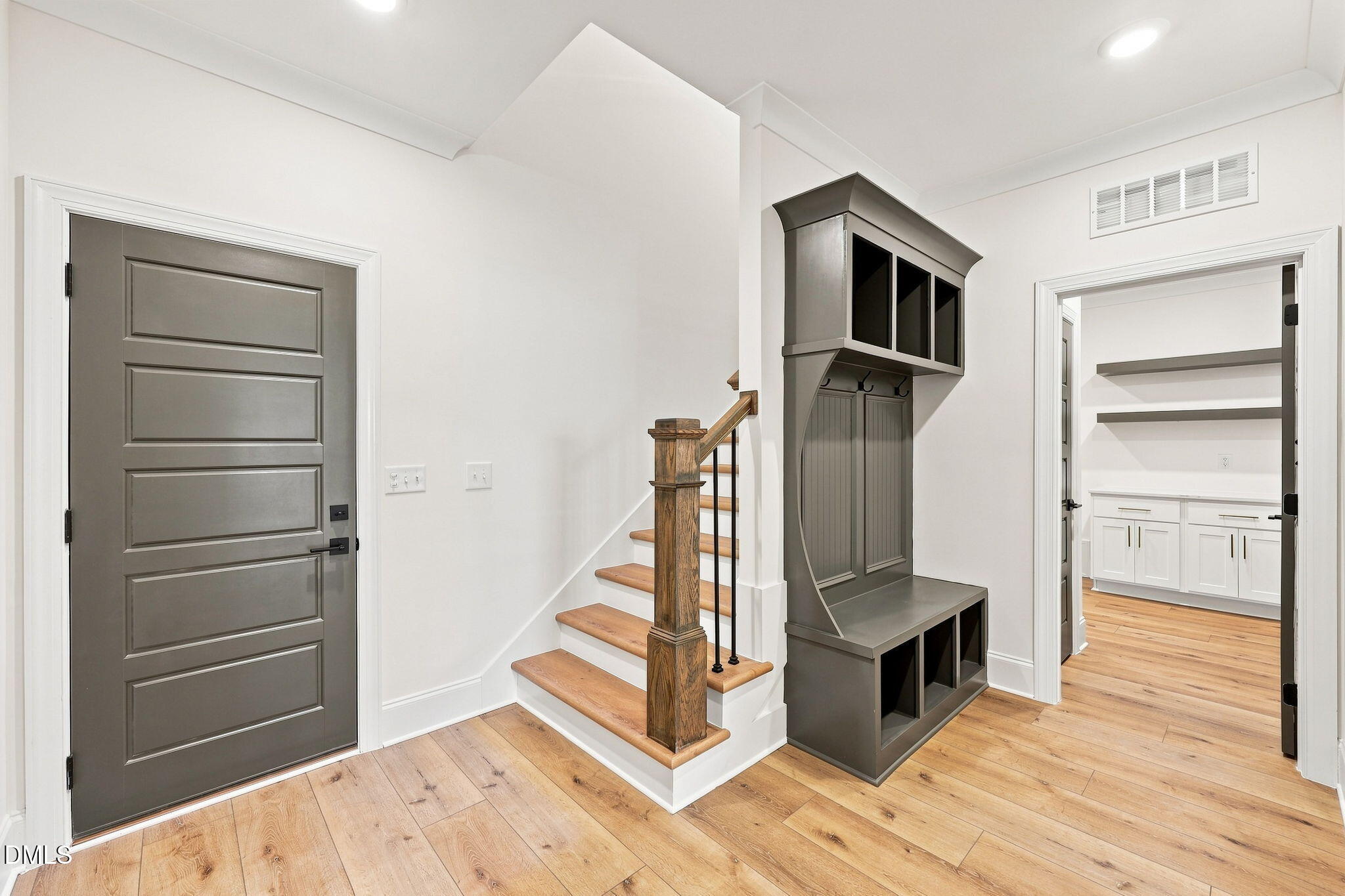 5317 Asher Woods
