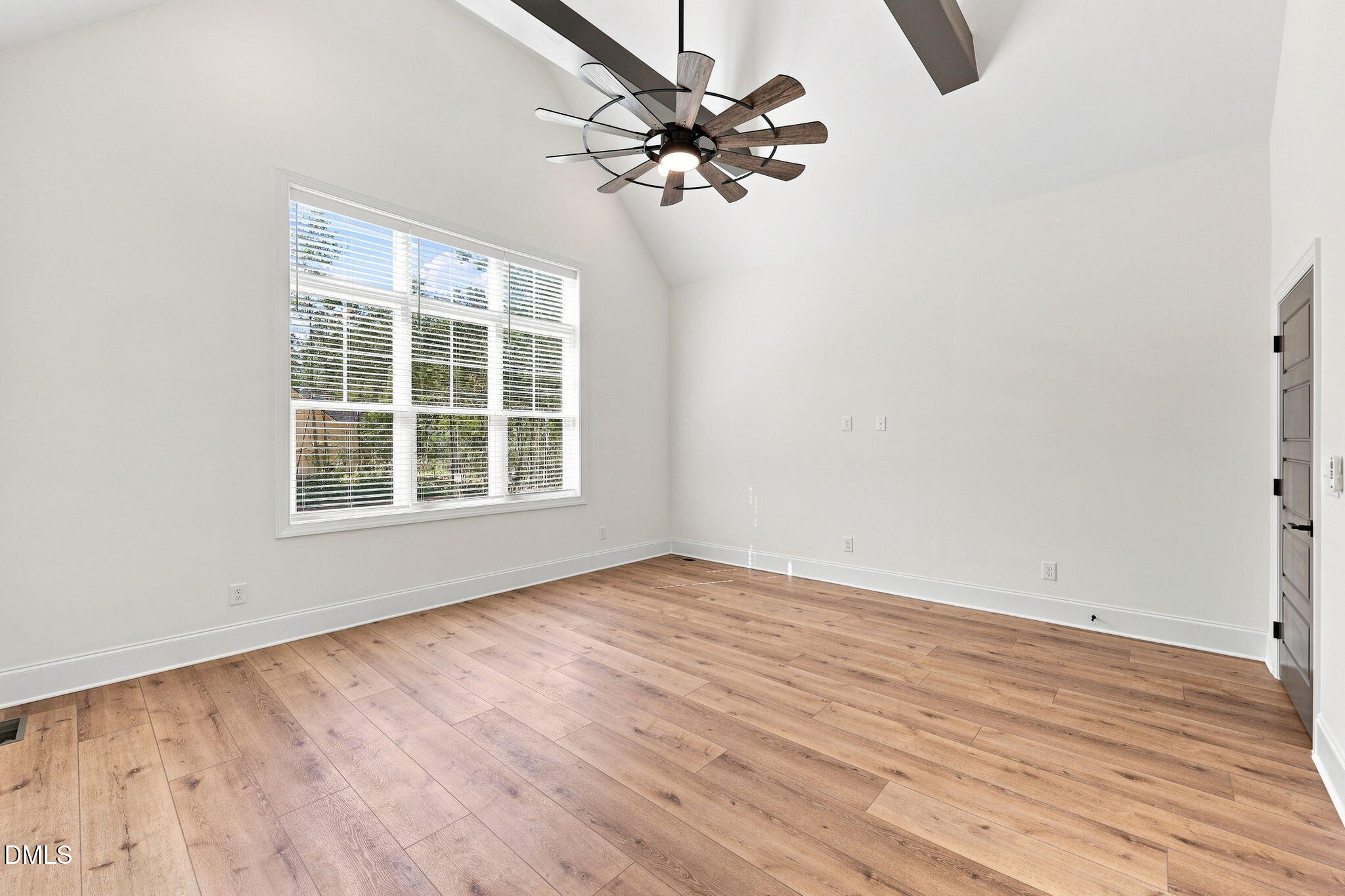 5317 Asher Woods