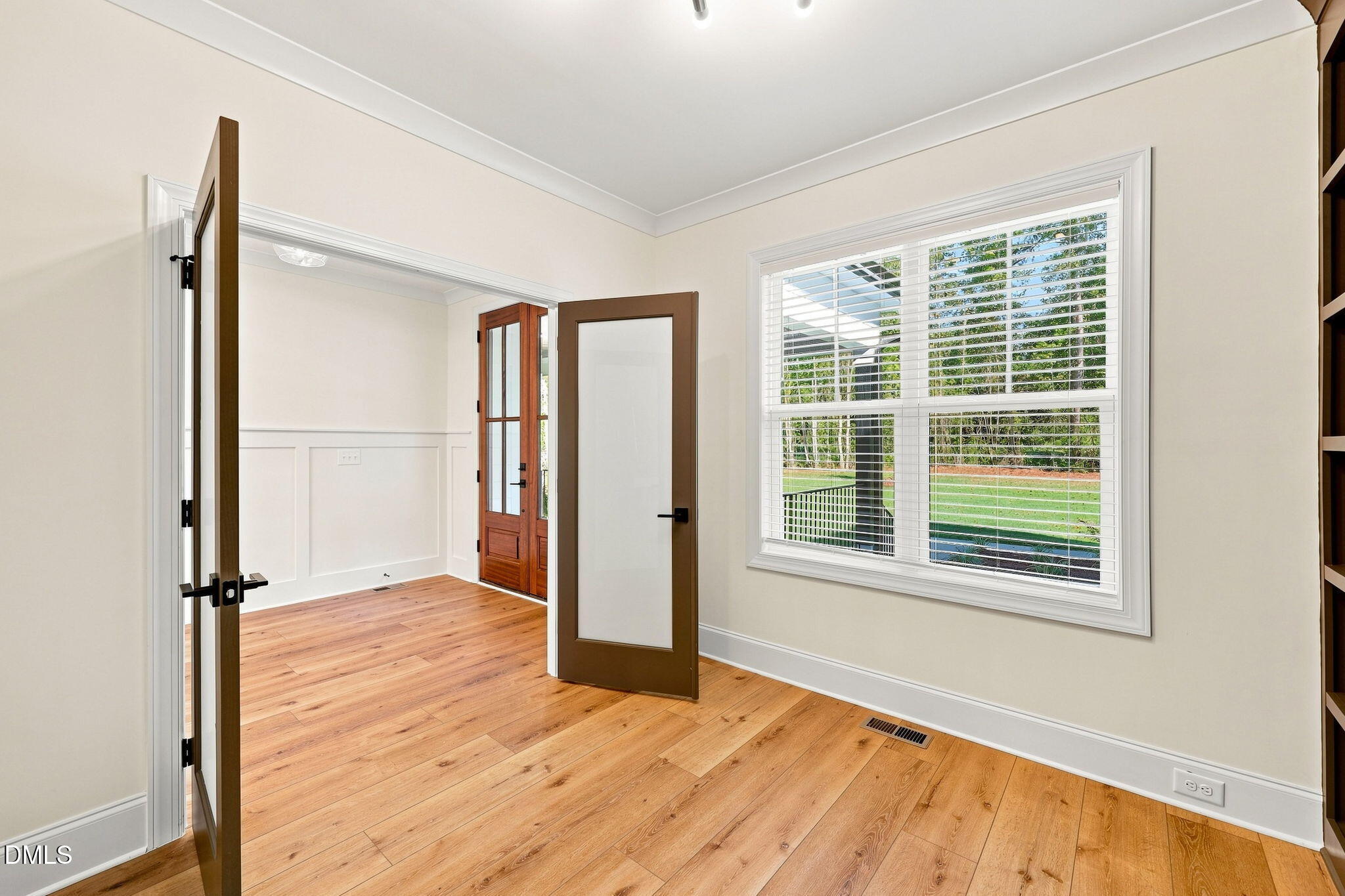 5317 Asher Woods