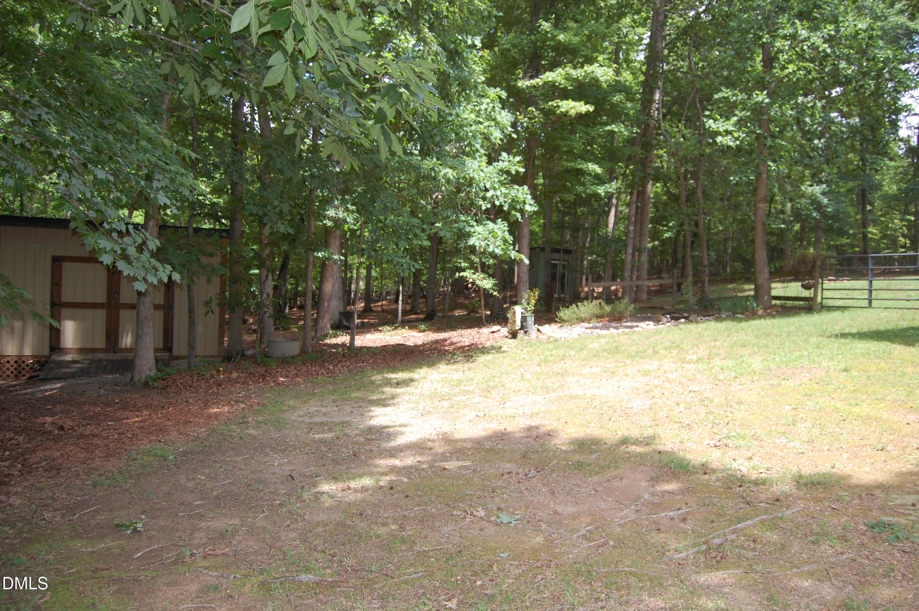 3703 Dillon Lane