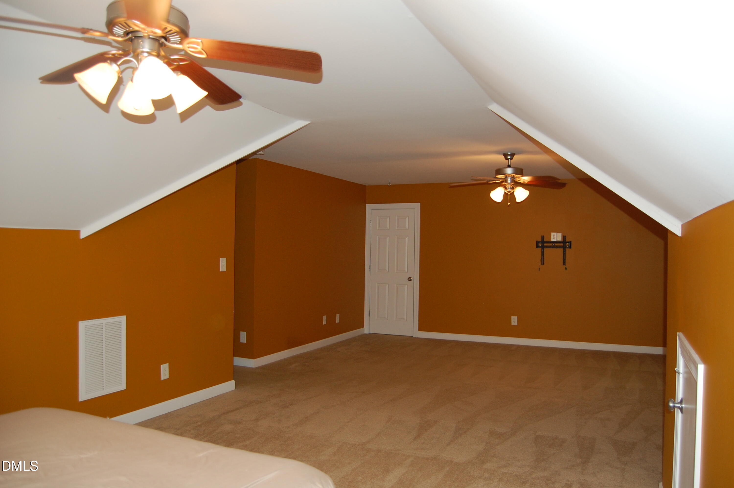 3703 Dillon Lane