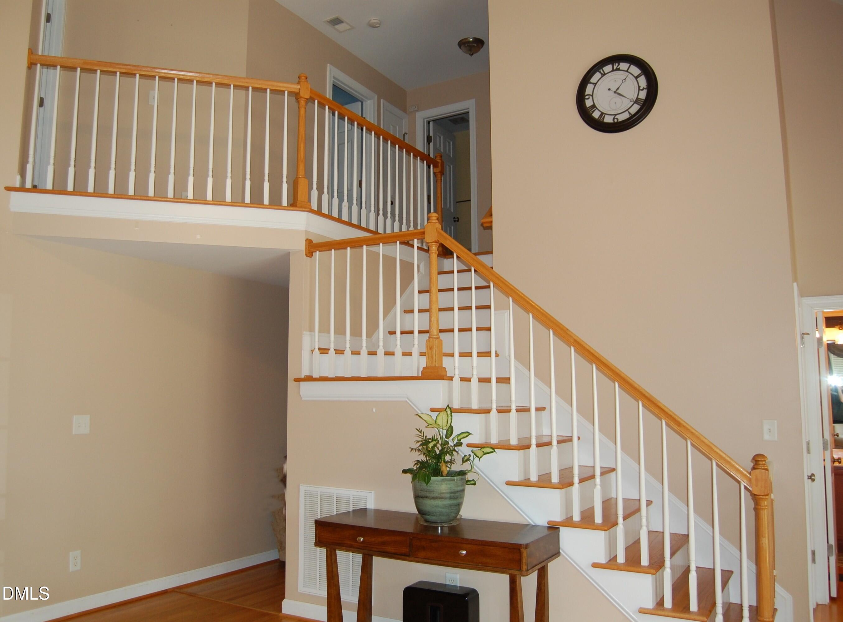 3703 Dillon Lane