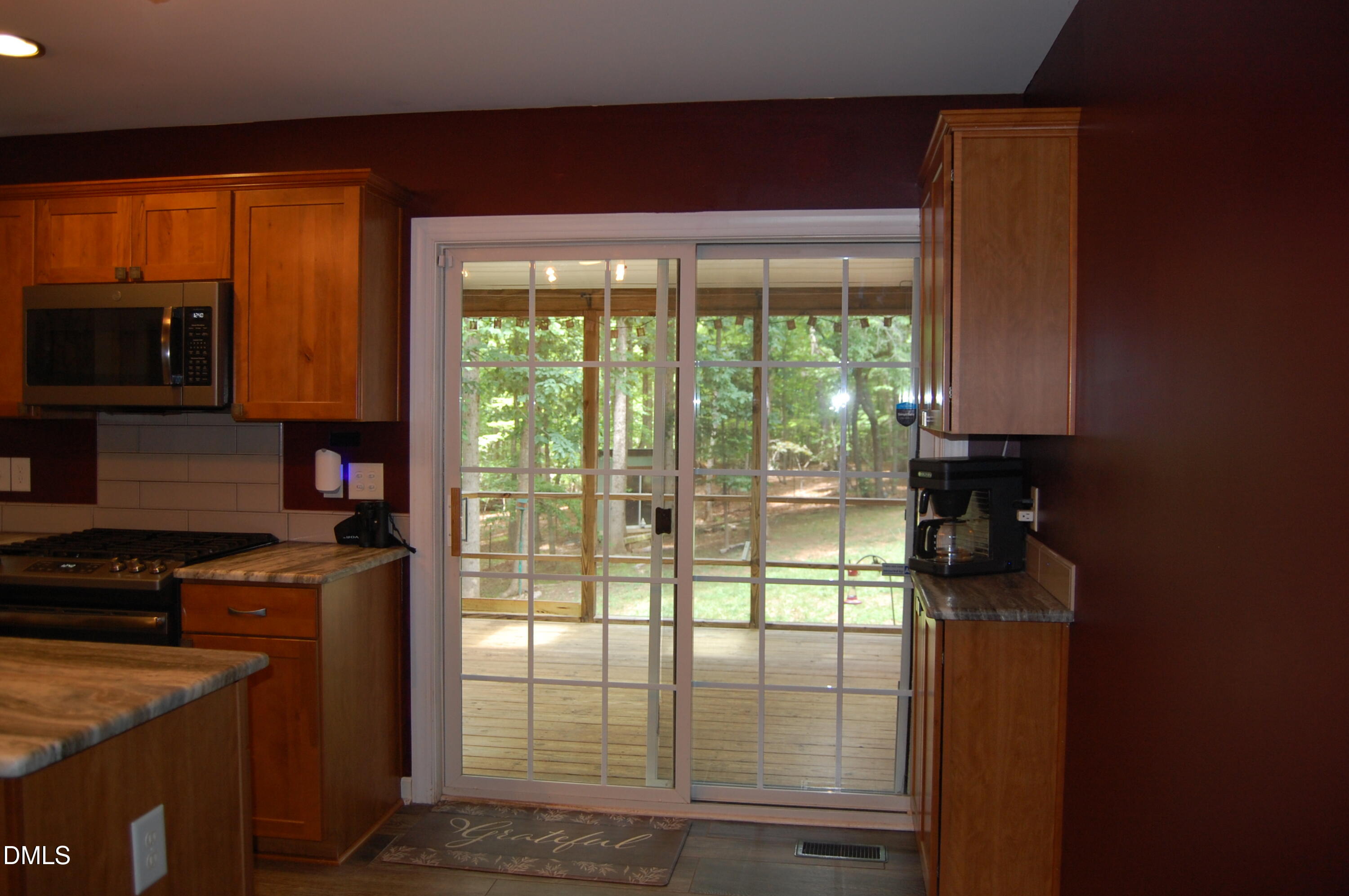 3703 Dillon Lane