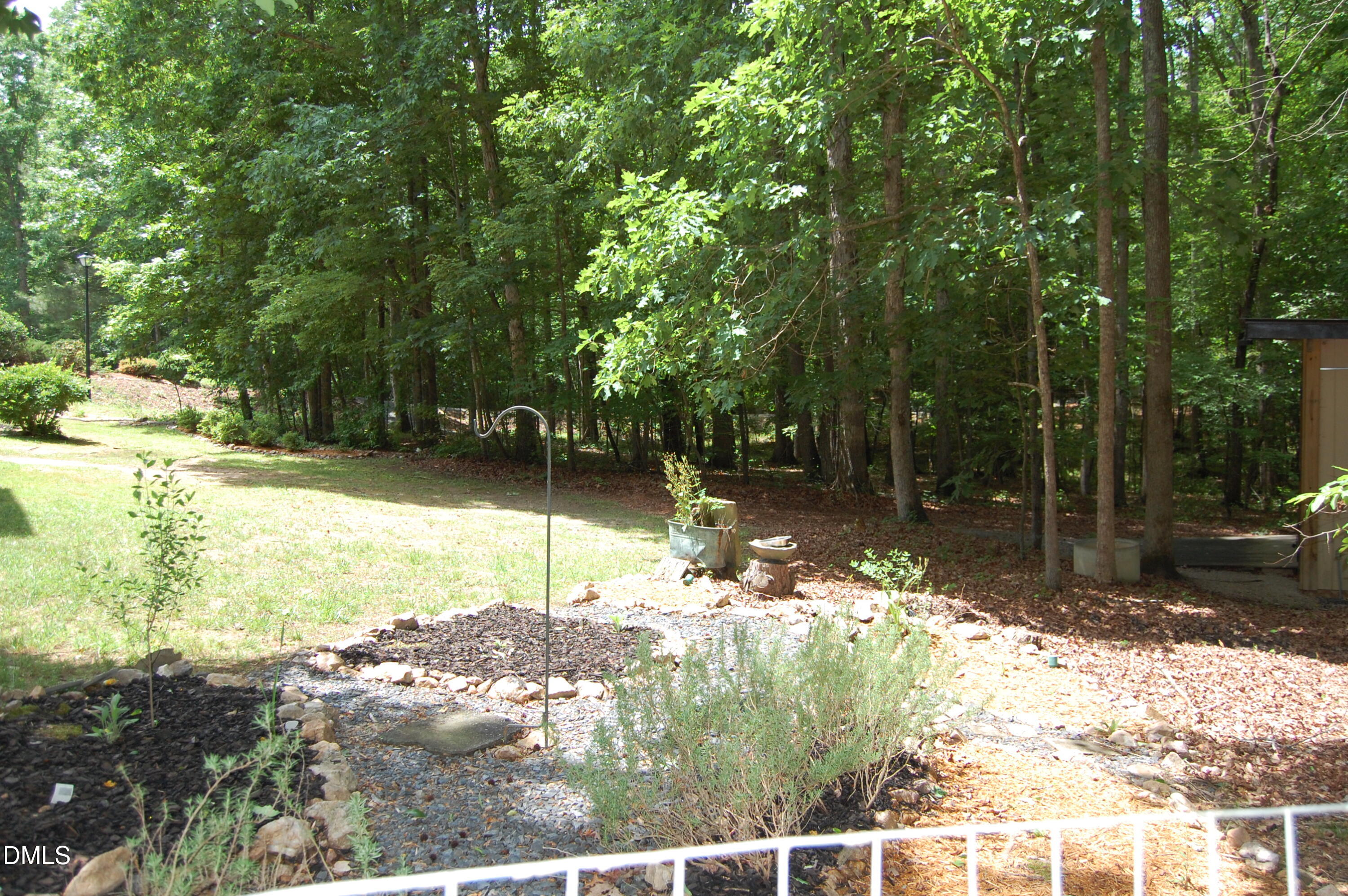 3703 Dillon Lane