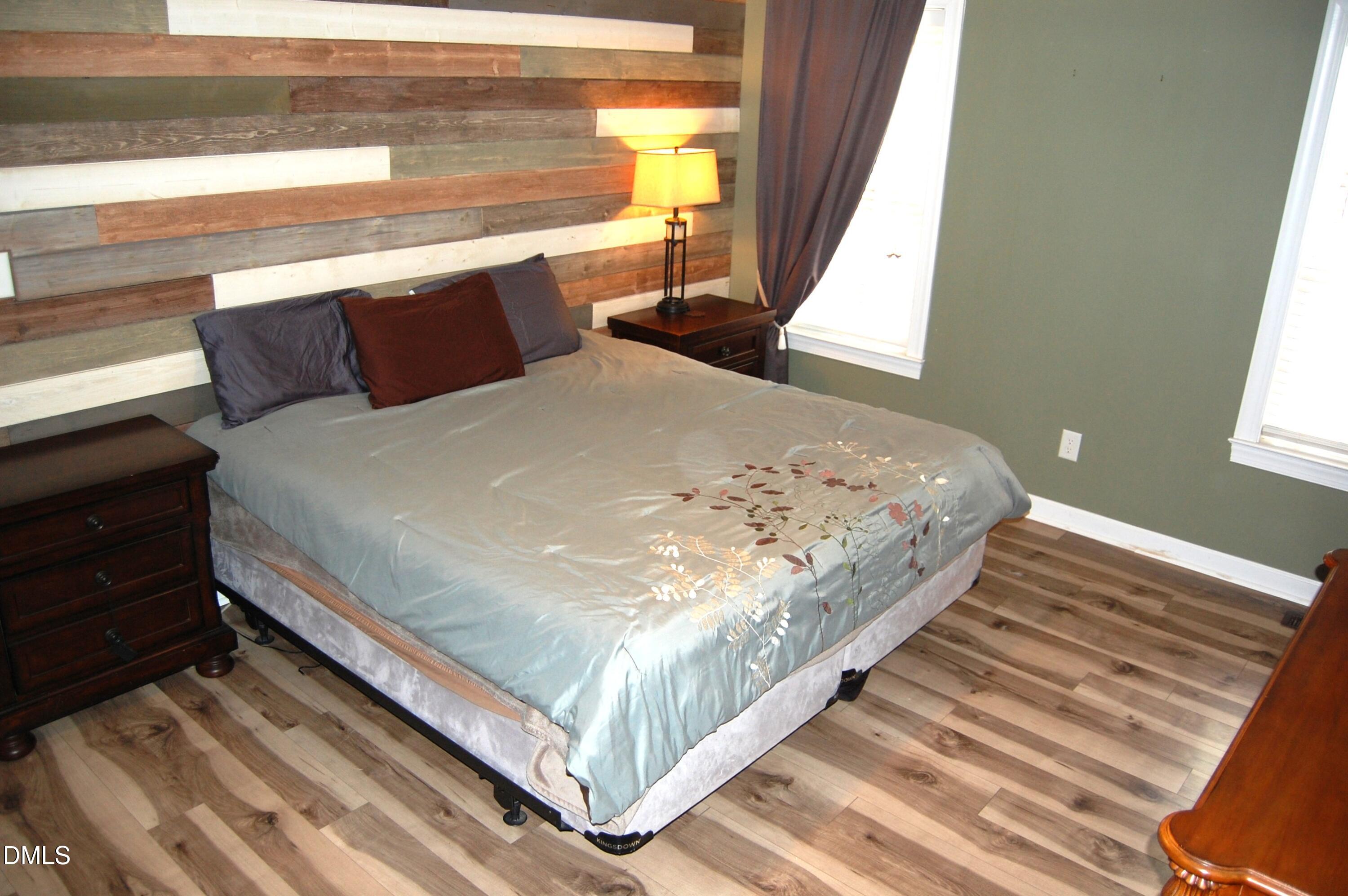 3703 Dillon Lane