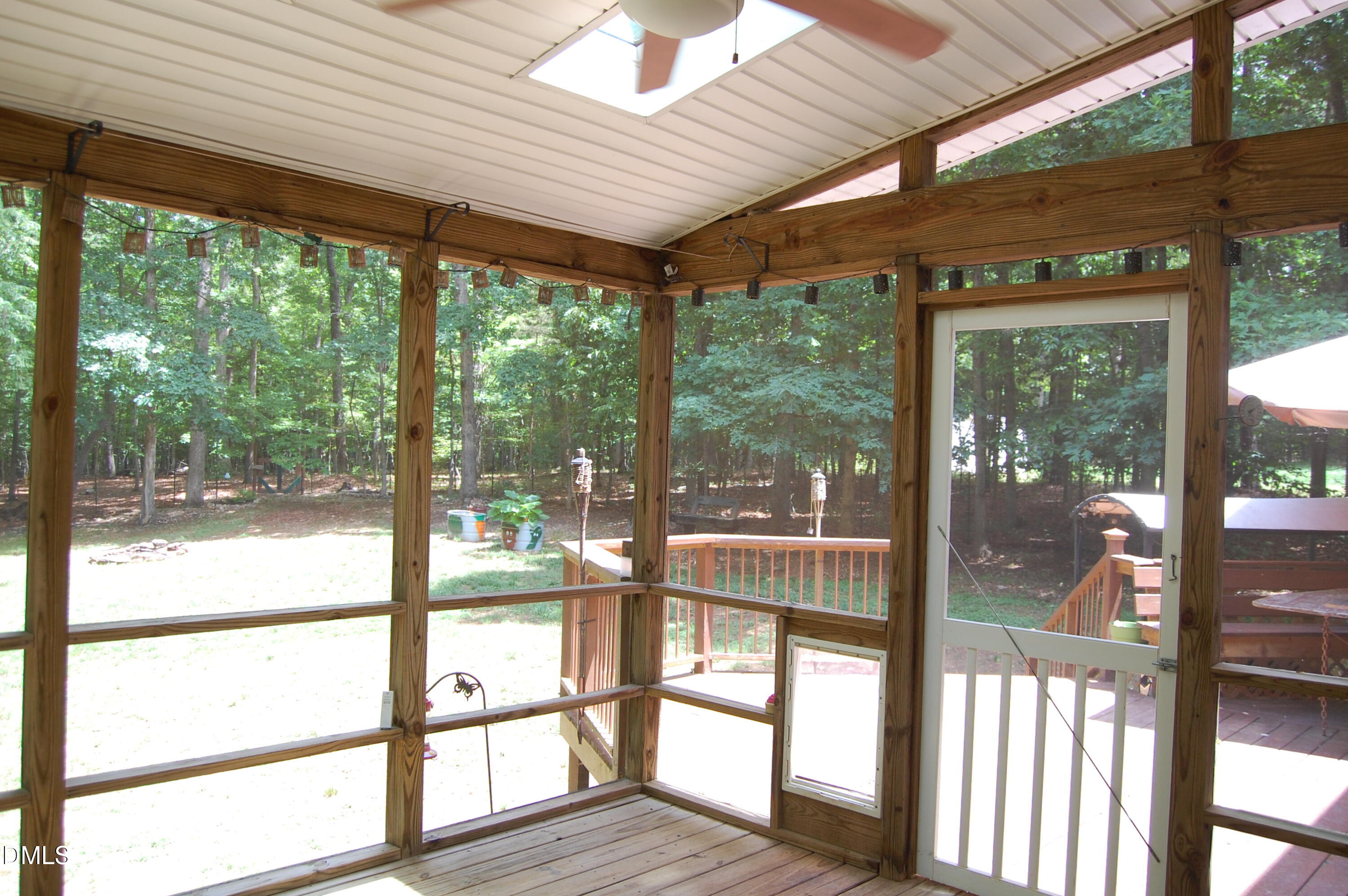 3703 Dillon Lane