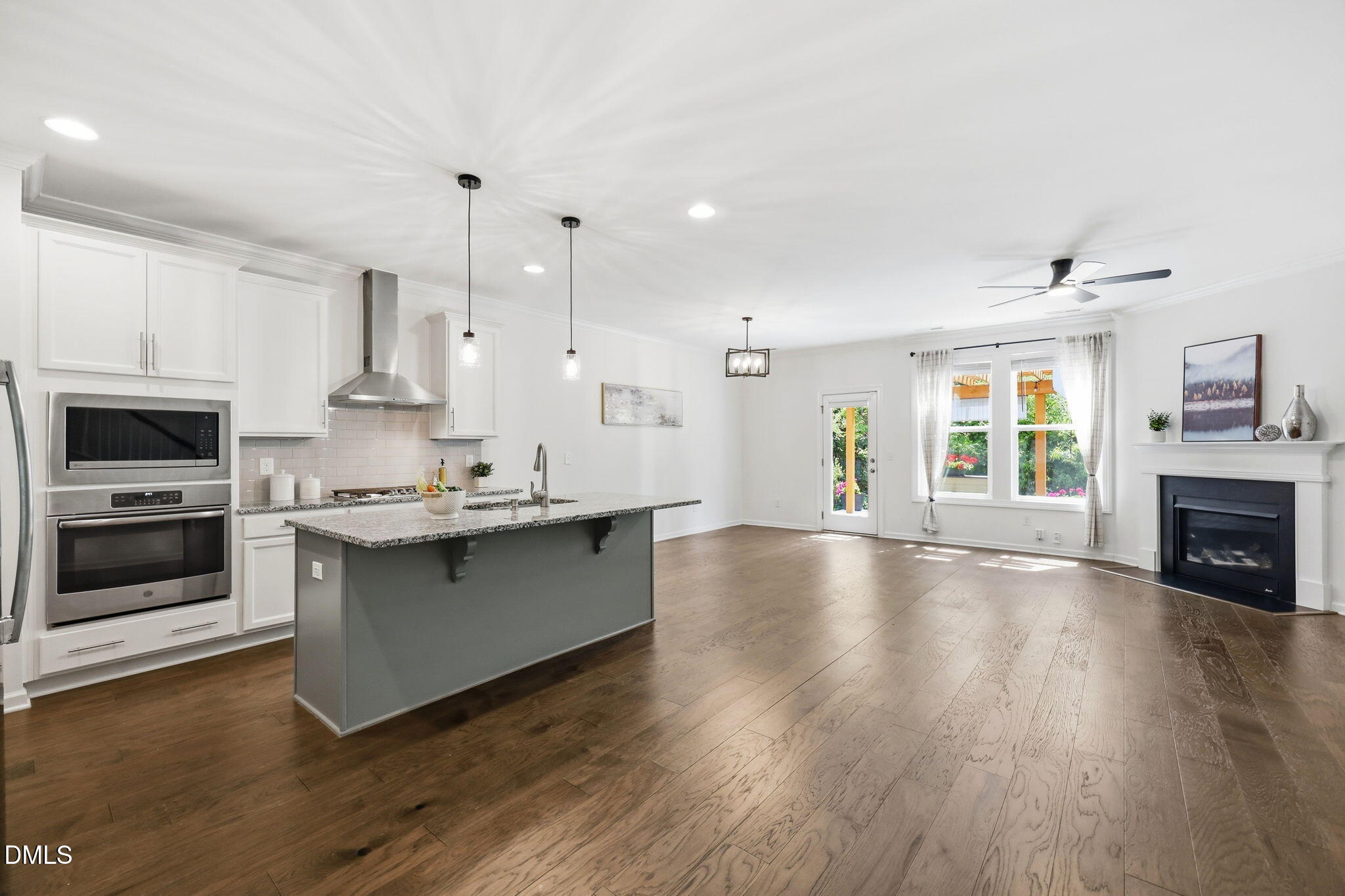 206 Vista Creek Place