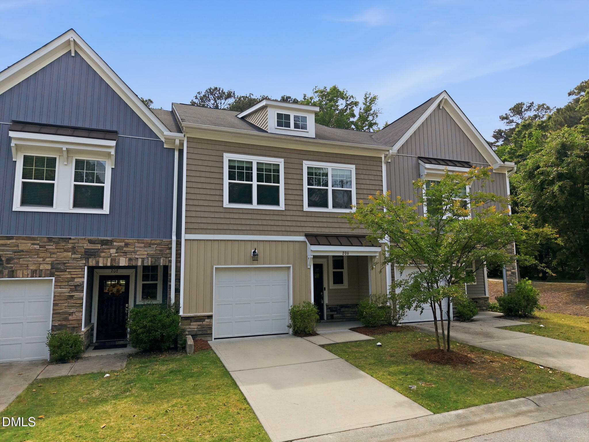 206 Vista Creek Place