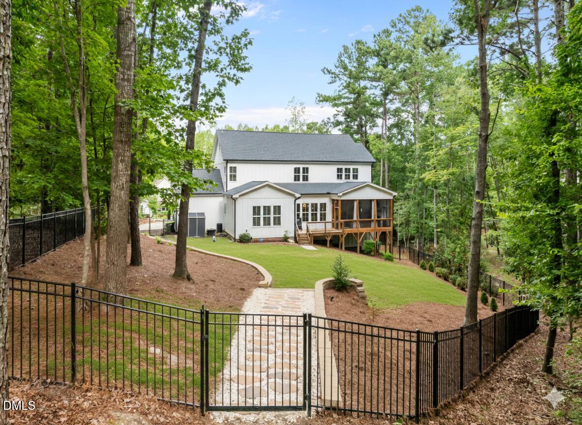 1004 Browning Place