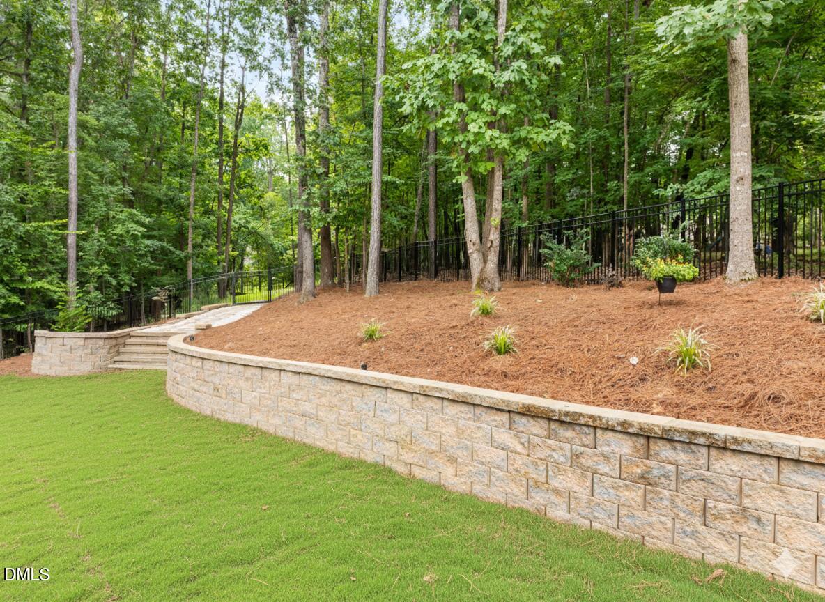 1004 Browning Place