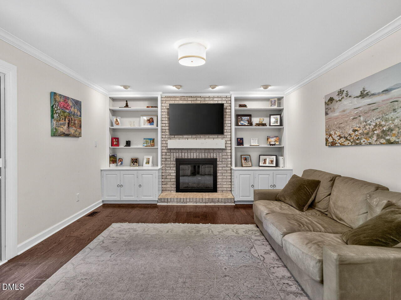 4517 Wingate Drive