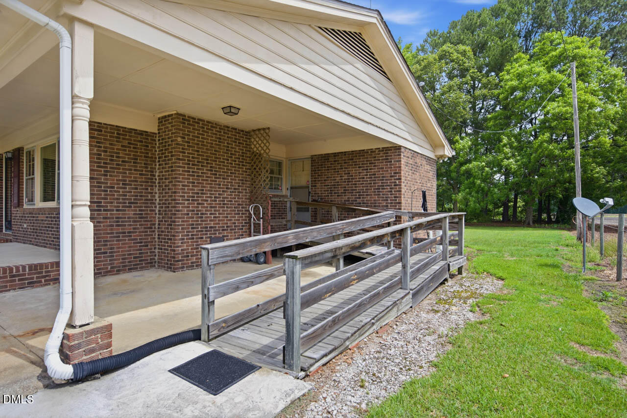 419 Crockers Nub Road