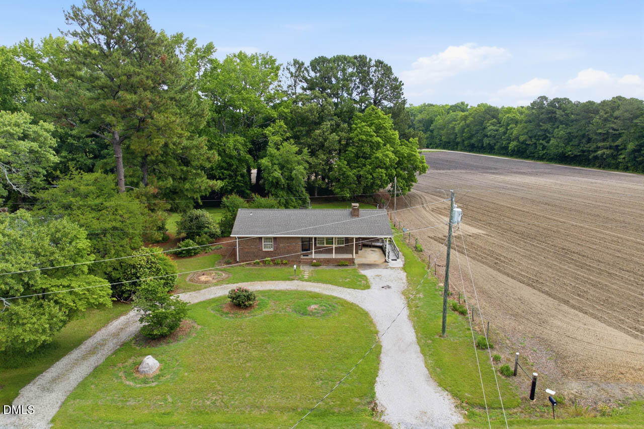 419 Crockers Nub Road