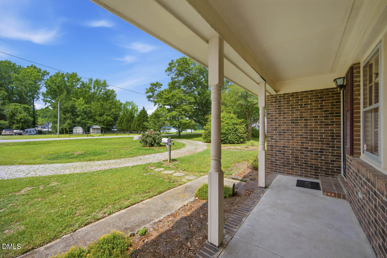 419 Crockers Nub Road