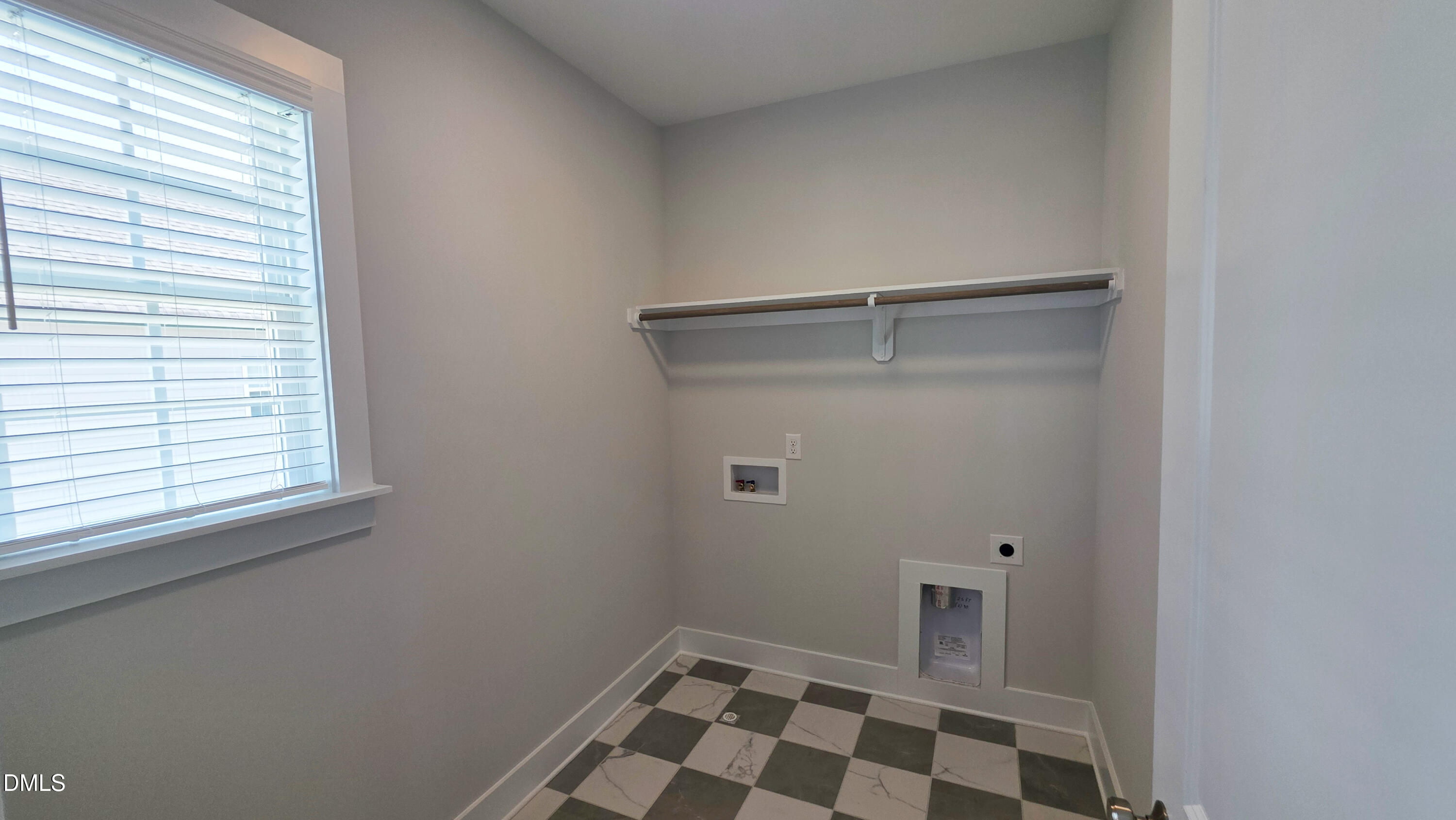621 Marshskip Way # 7