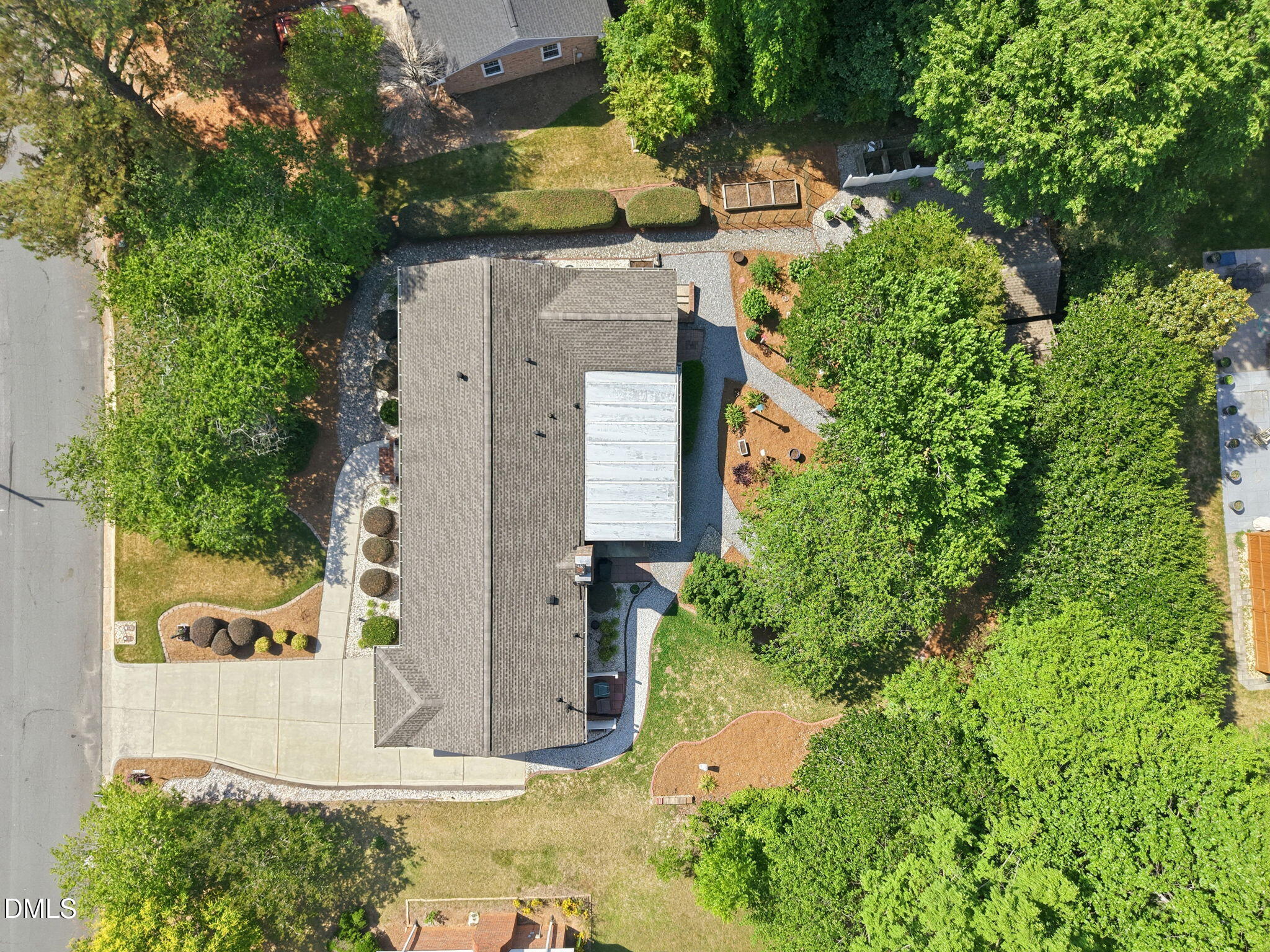 1621 Kenbrook Drive