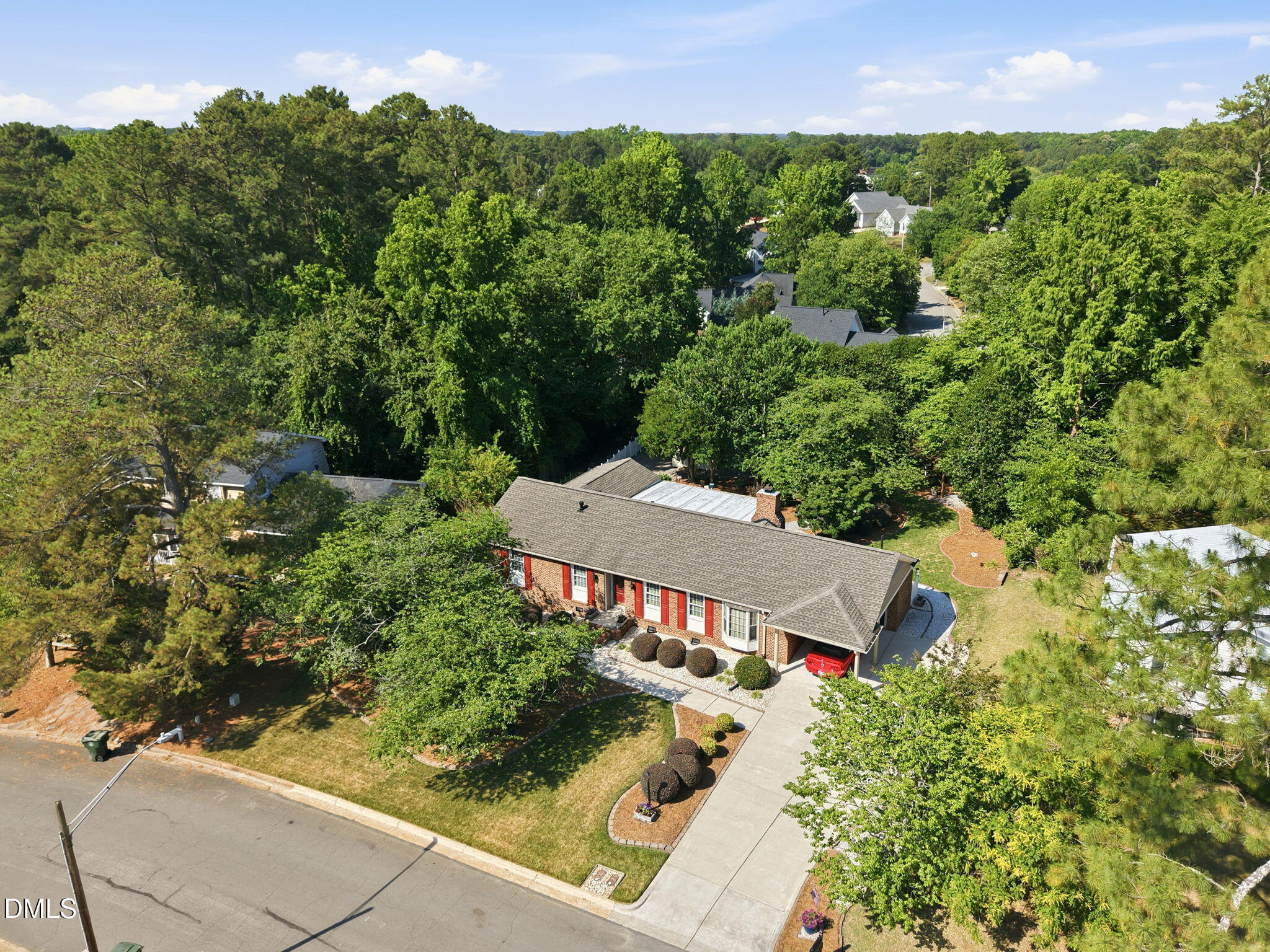 1621 Kenbrook Drive