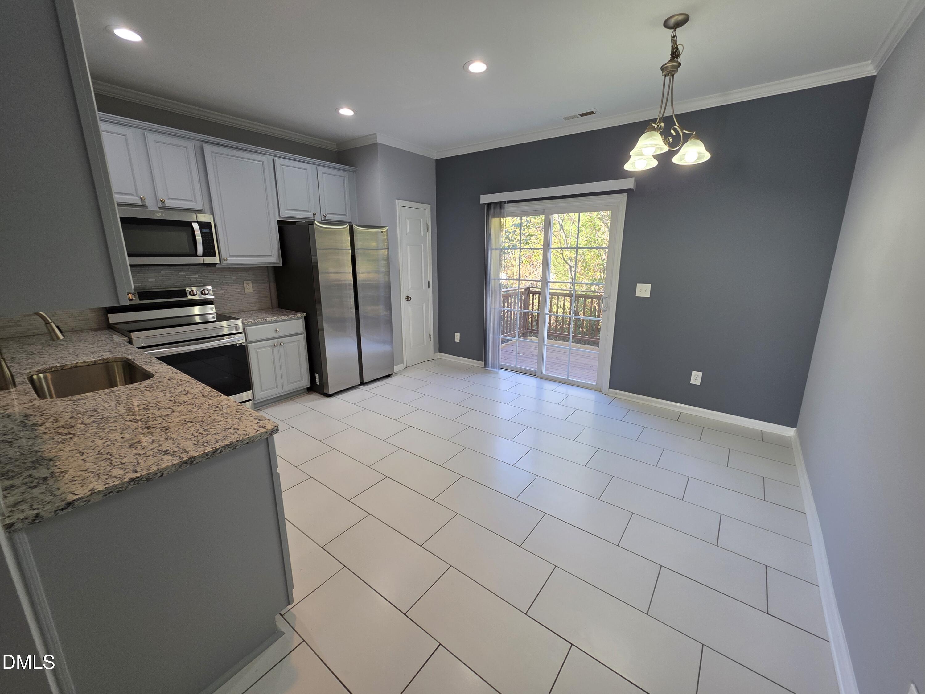 650 Ganyard Farm Way 5