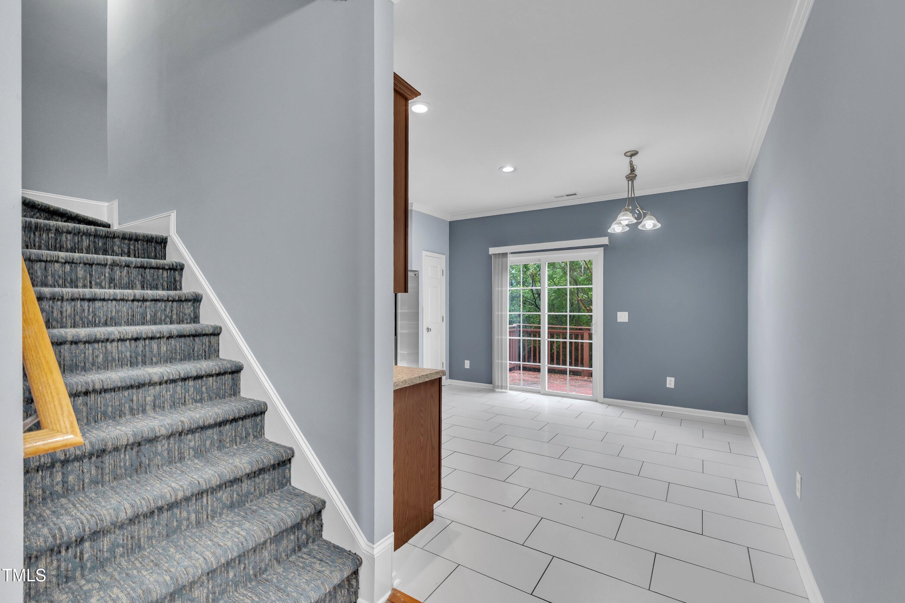 650 Ganyard Farm Way 5