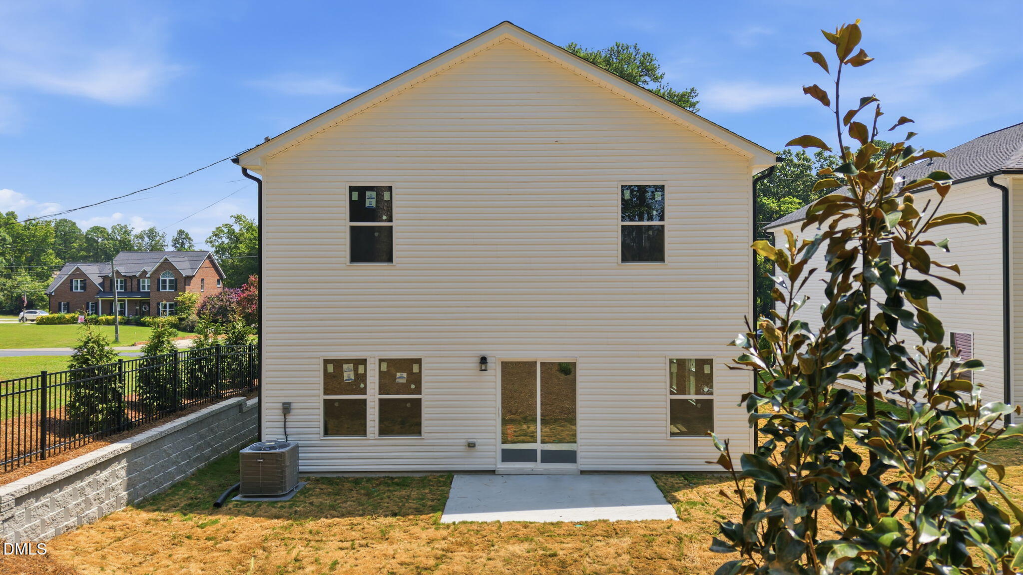 2510 Rolling Pines Avenue