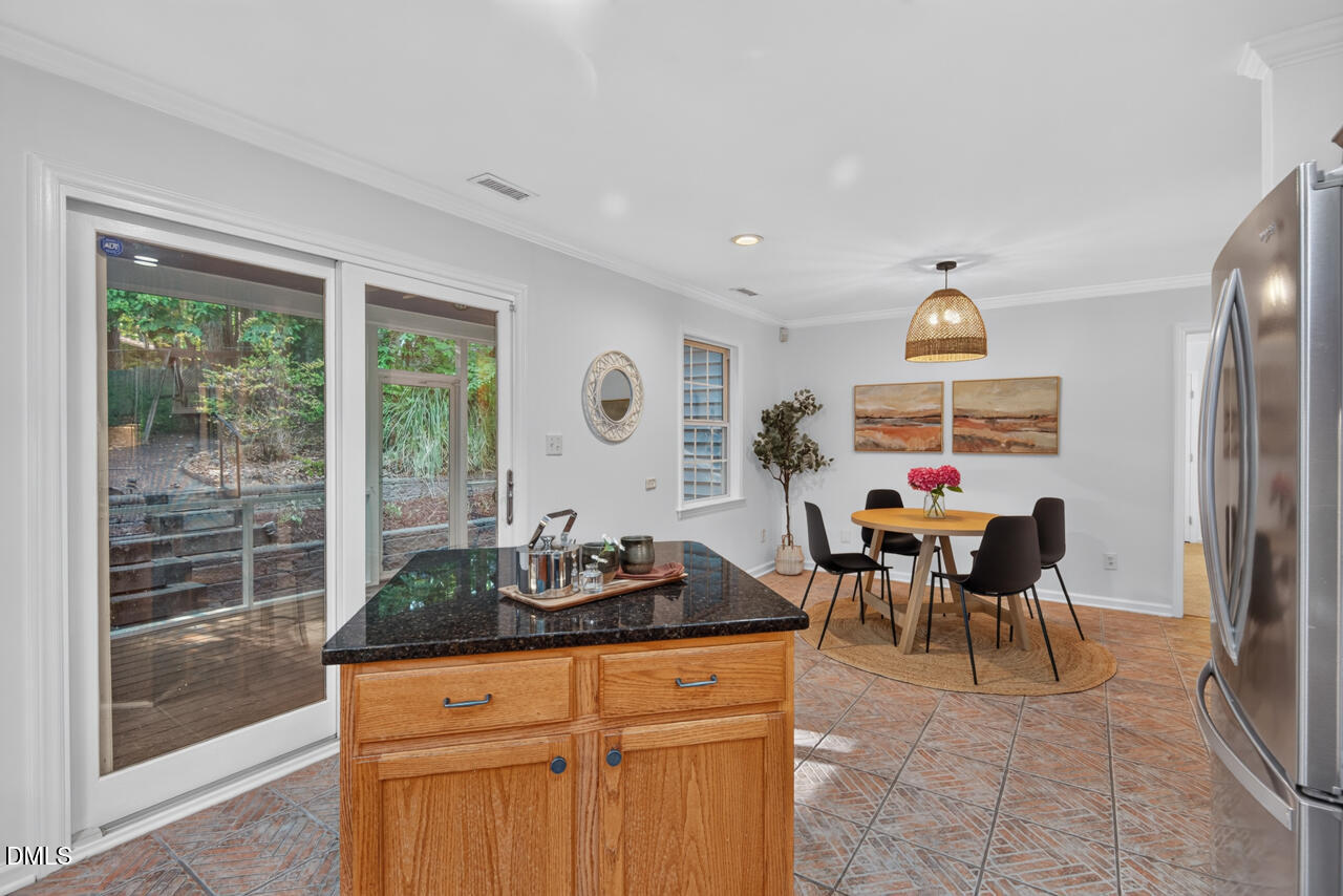 2210 Parkside Drive