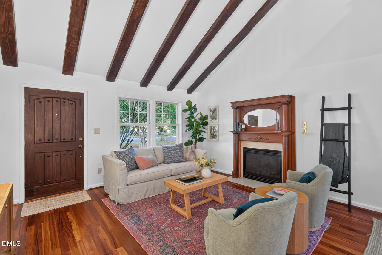 2210 Parkside Drive
