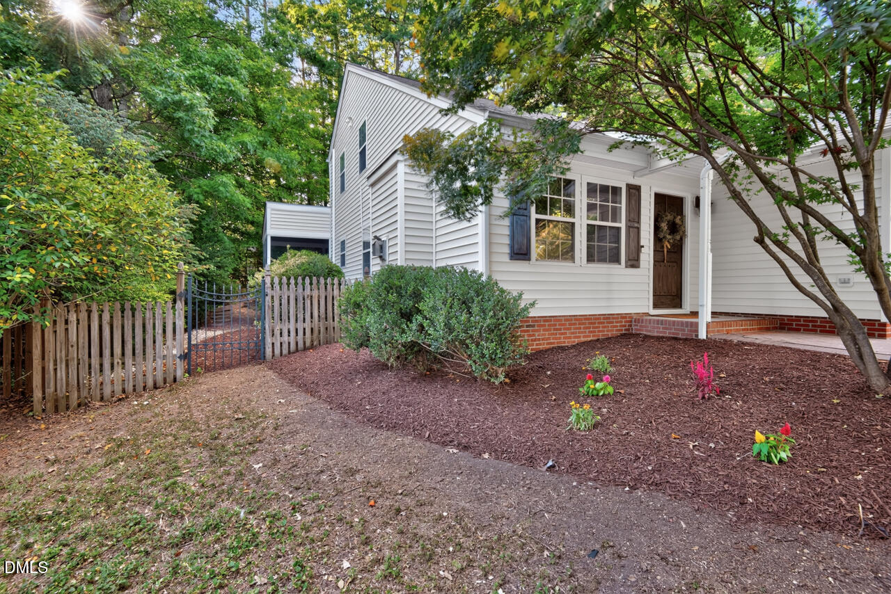 2210 Parkside Drive