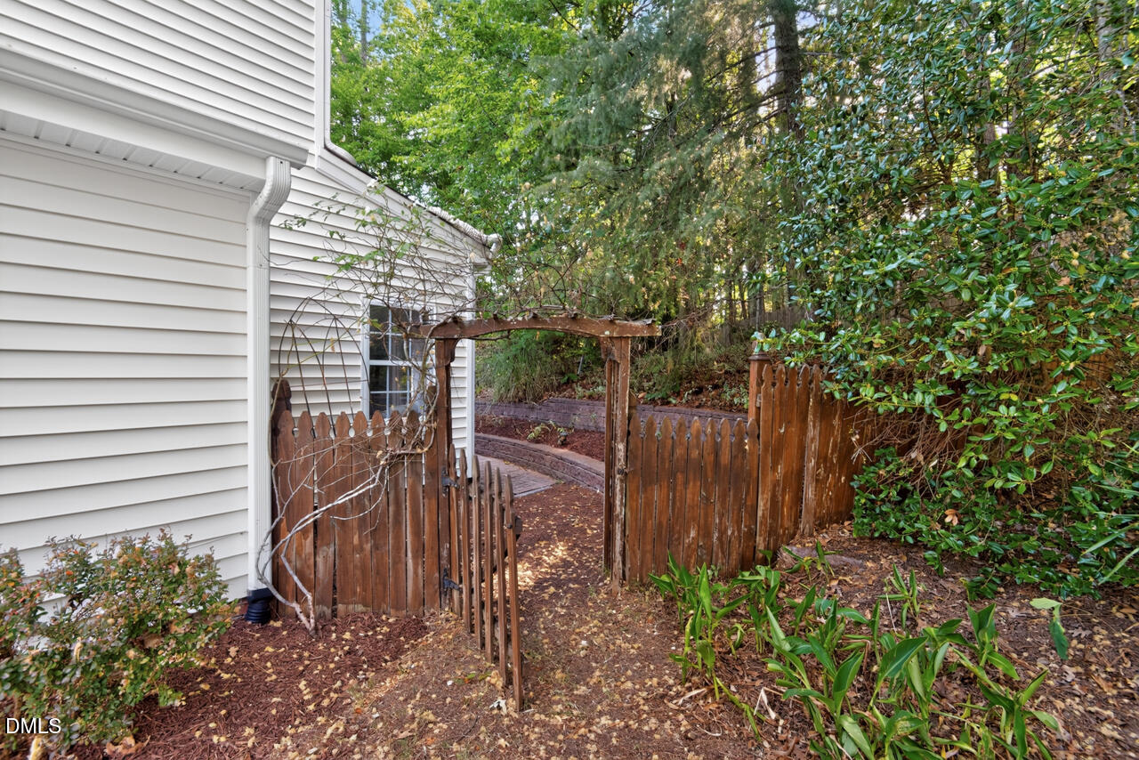 2210 Parkside Drive