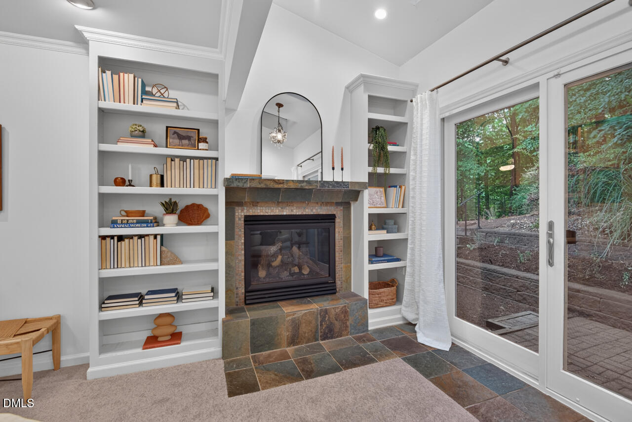 2210 Parkside Drive