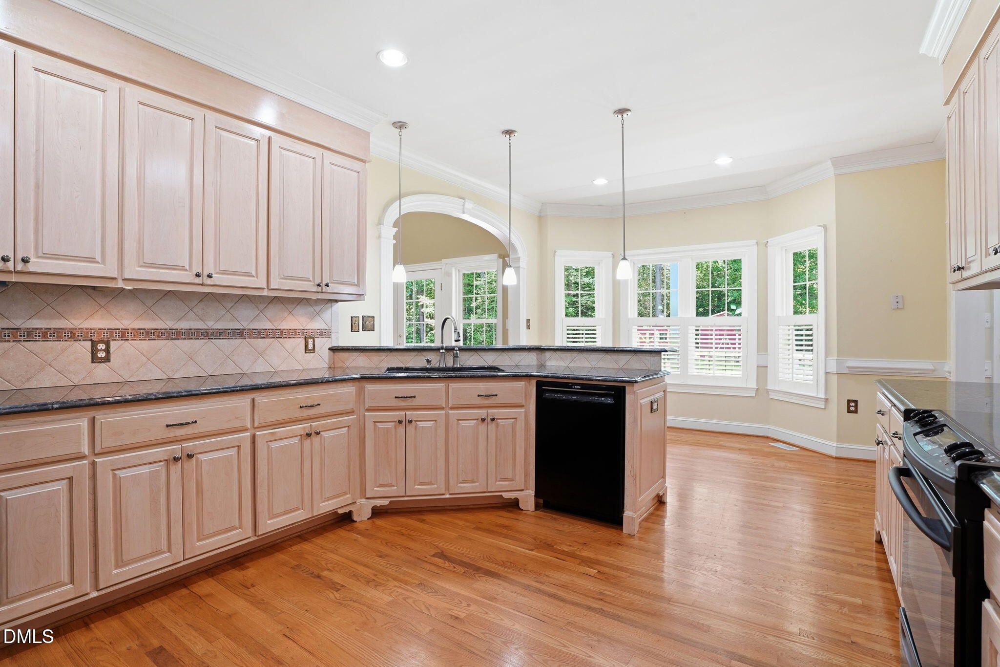 1117 Maccripine Road