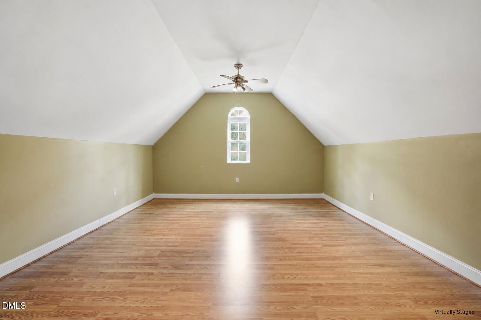 1117 Maccripine Road
