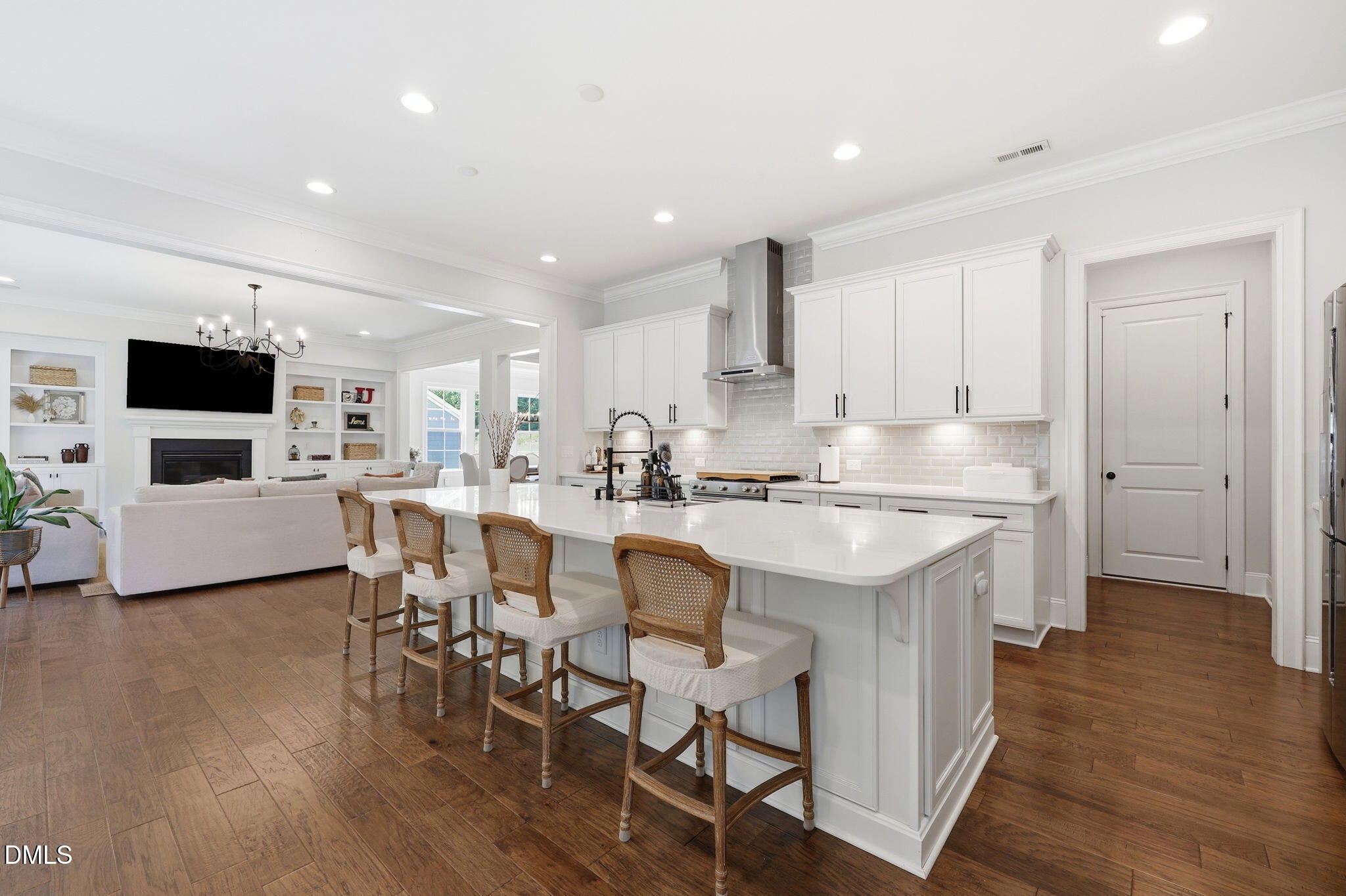 2408 Canoe Creek Lane