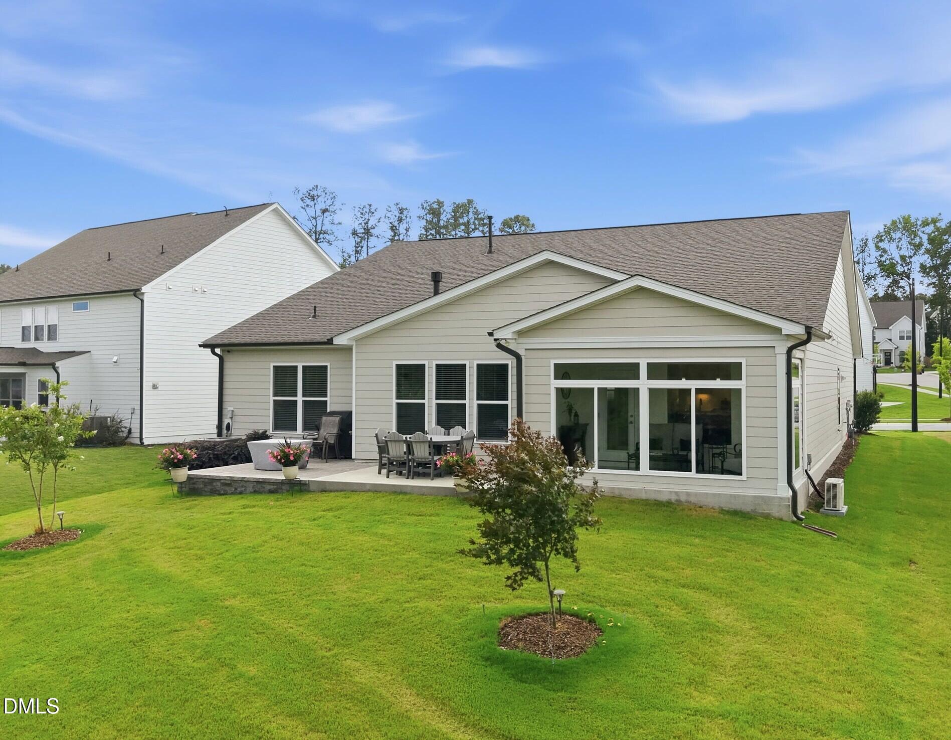 453 Heritage Regency Drive