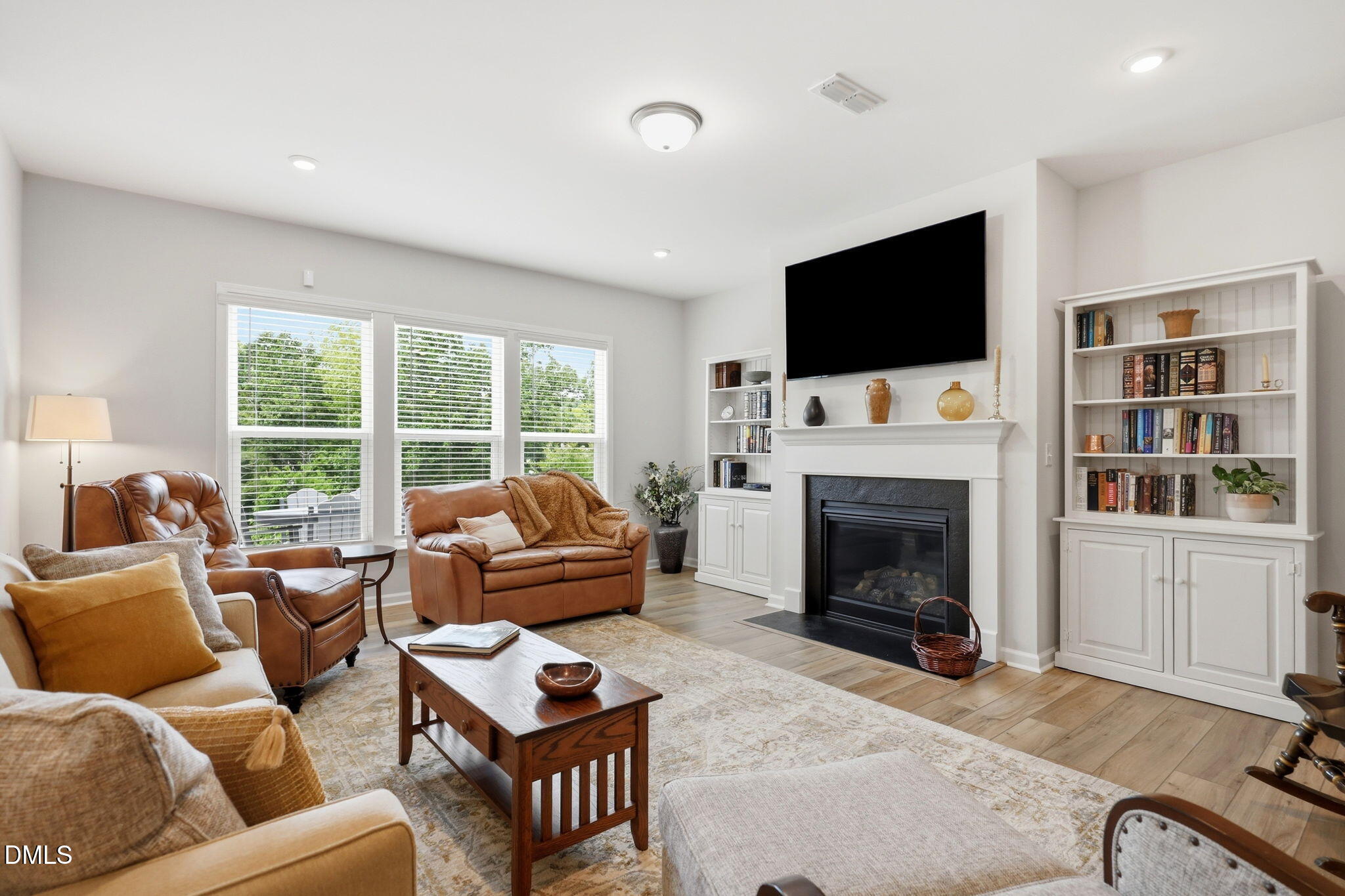 453 Heritage Regency Drive