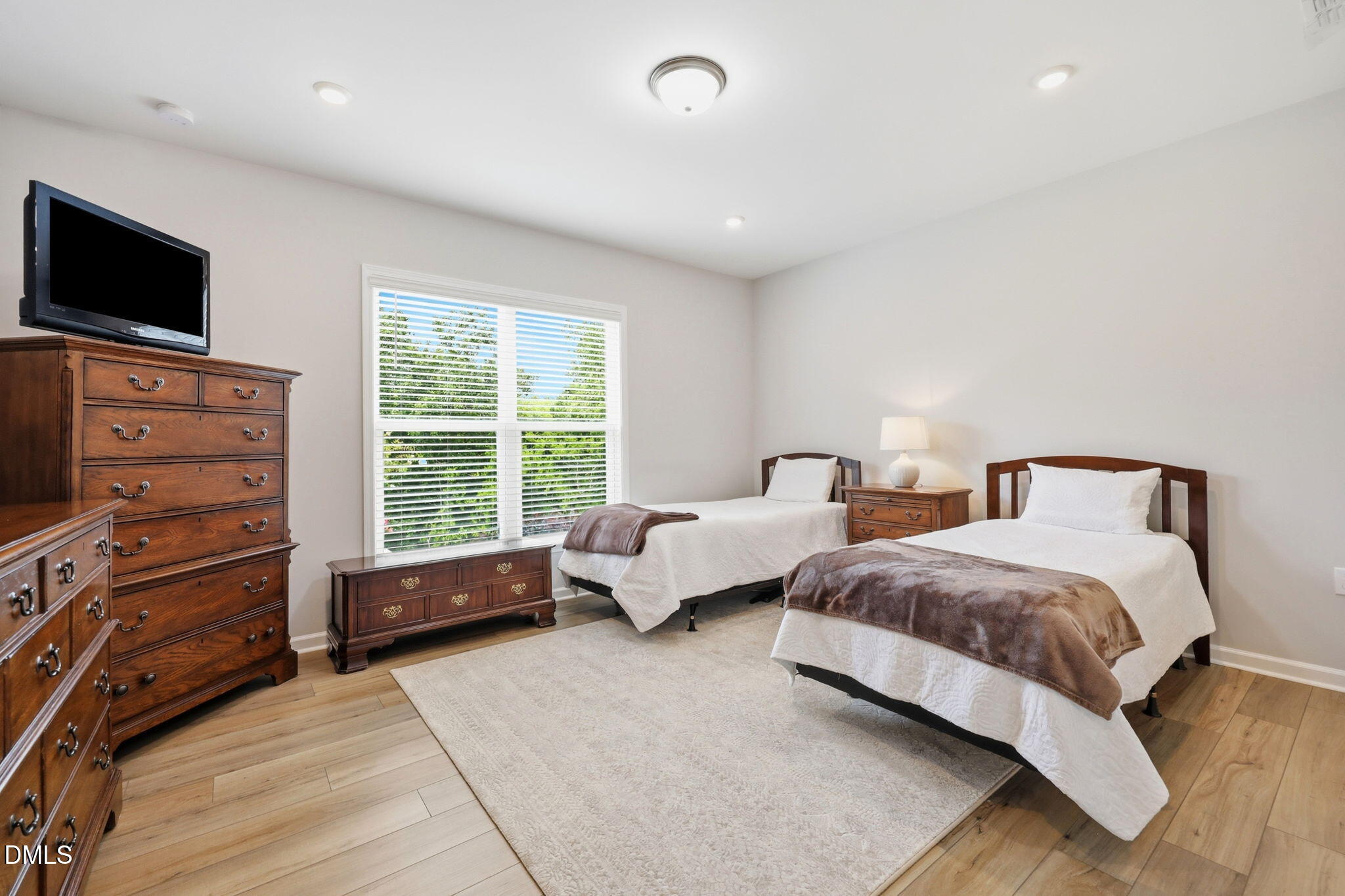 453 Heritage Regency Drive