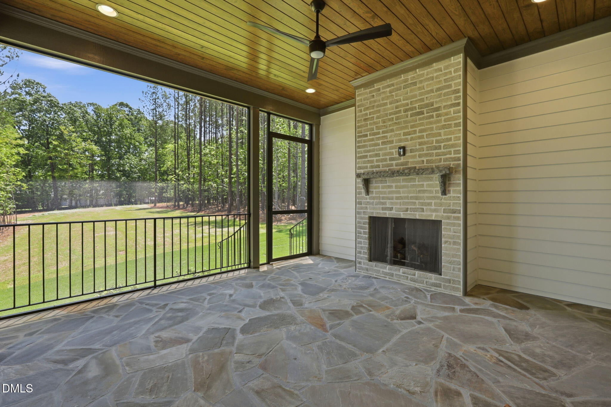 80 Spanish Oak Drive