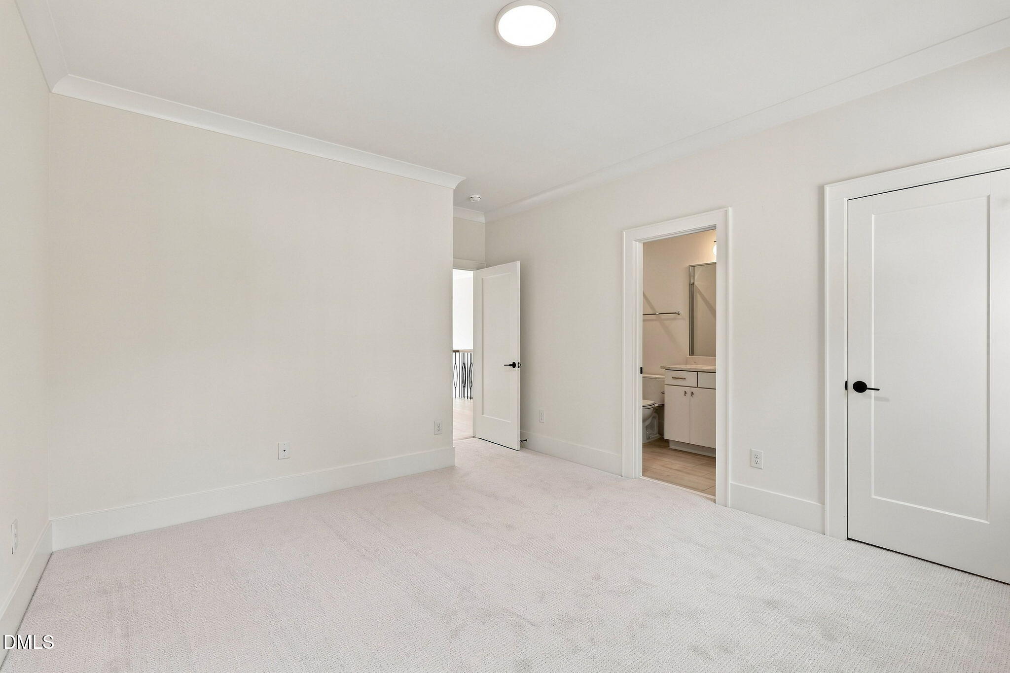 7809 Ailesbury Road