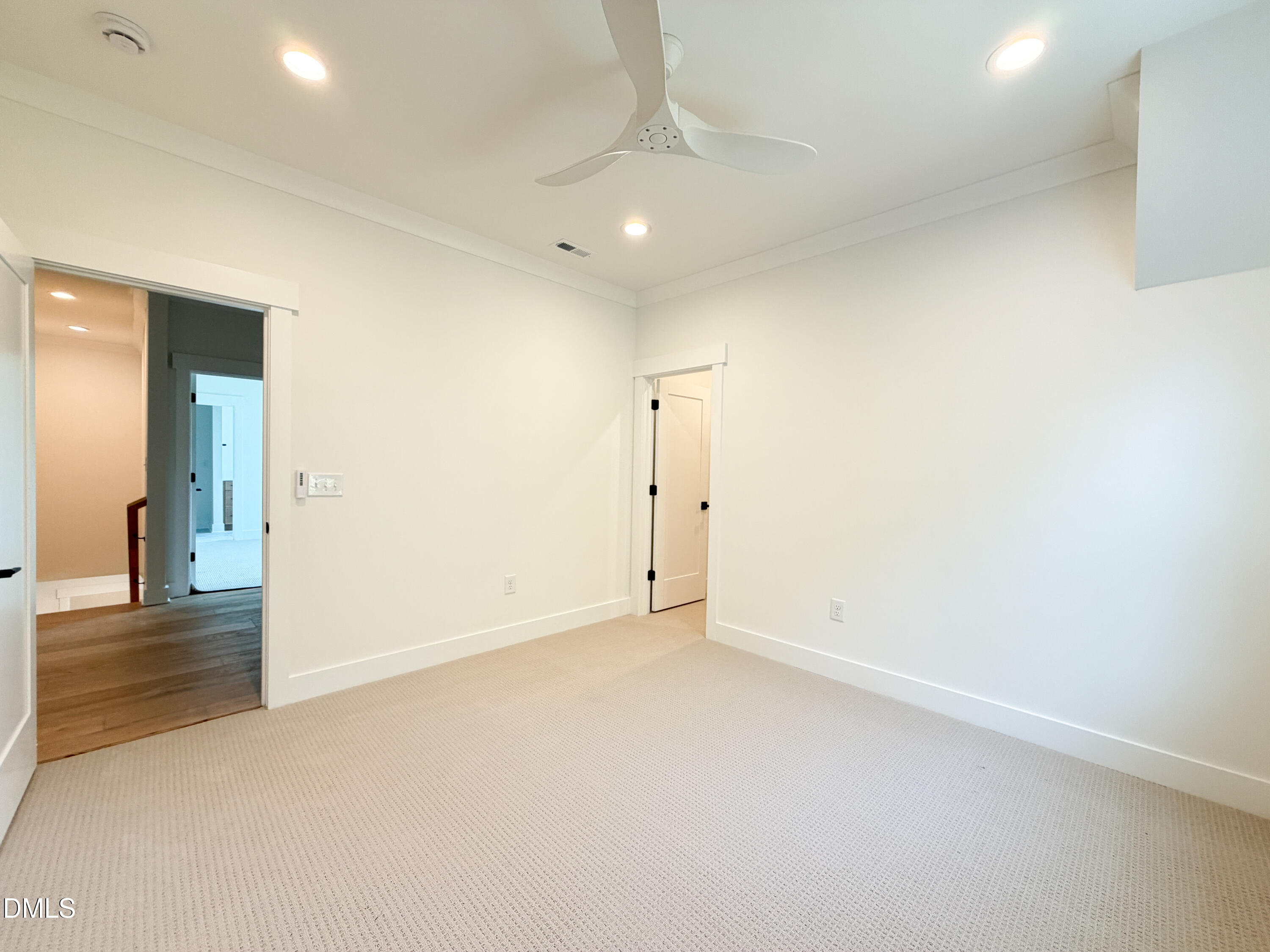 2453 Rosslare Mews Lane