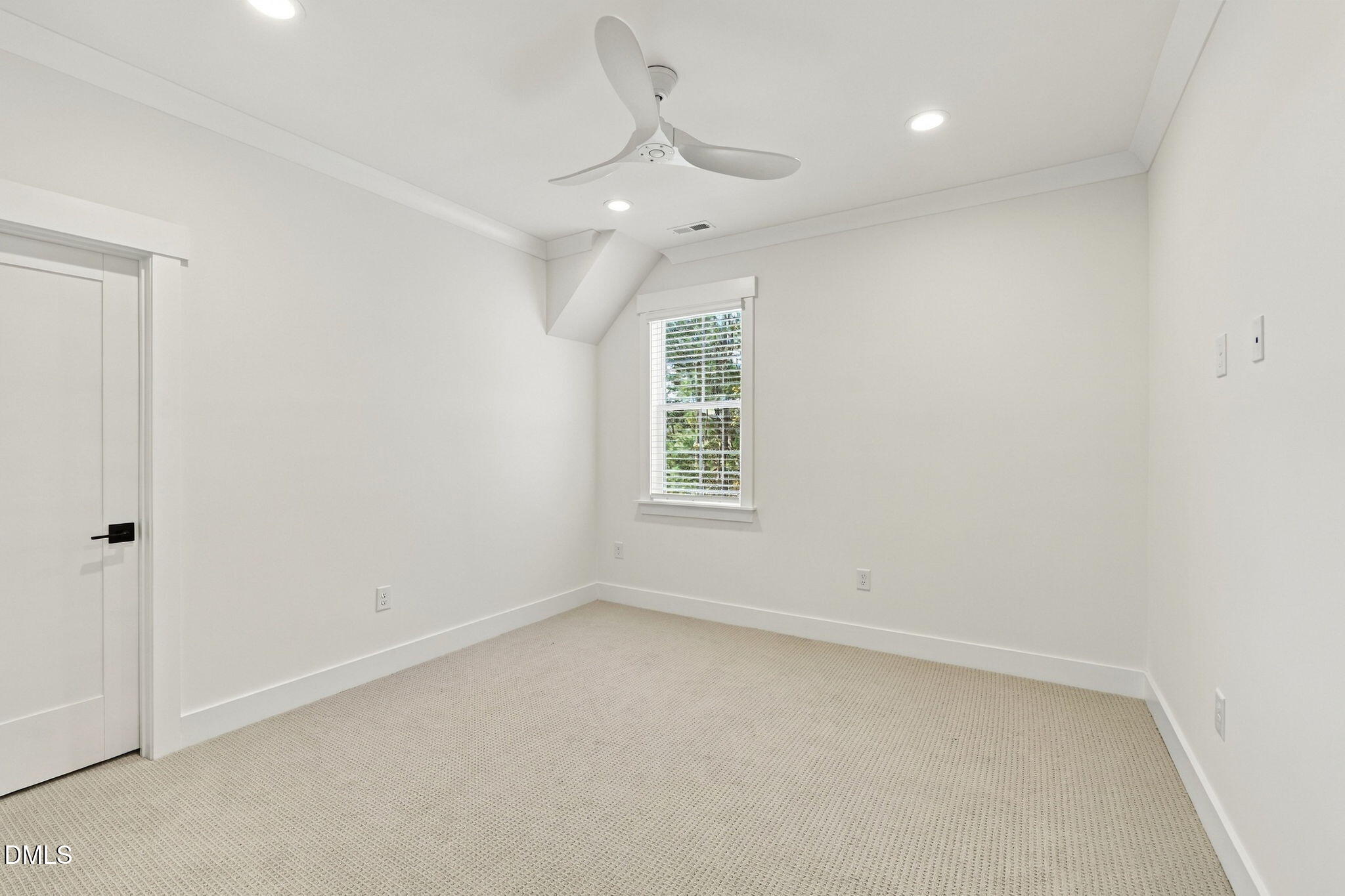 2453 Rosslare Mews Lane