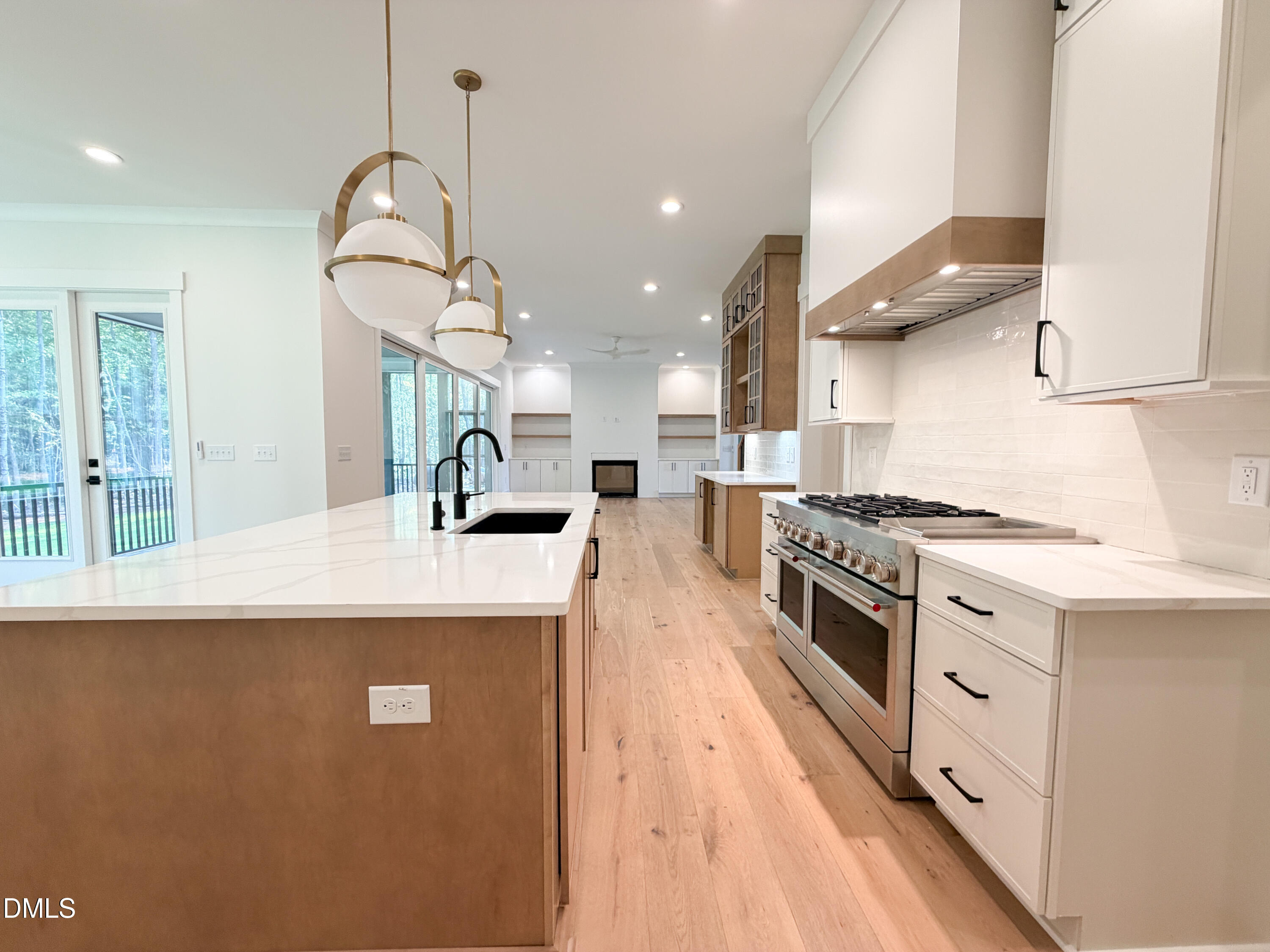 2453 Rosslare Mews Lane
