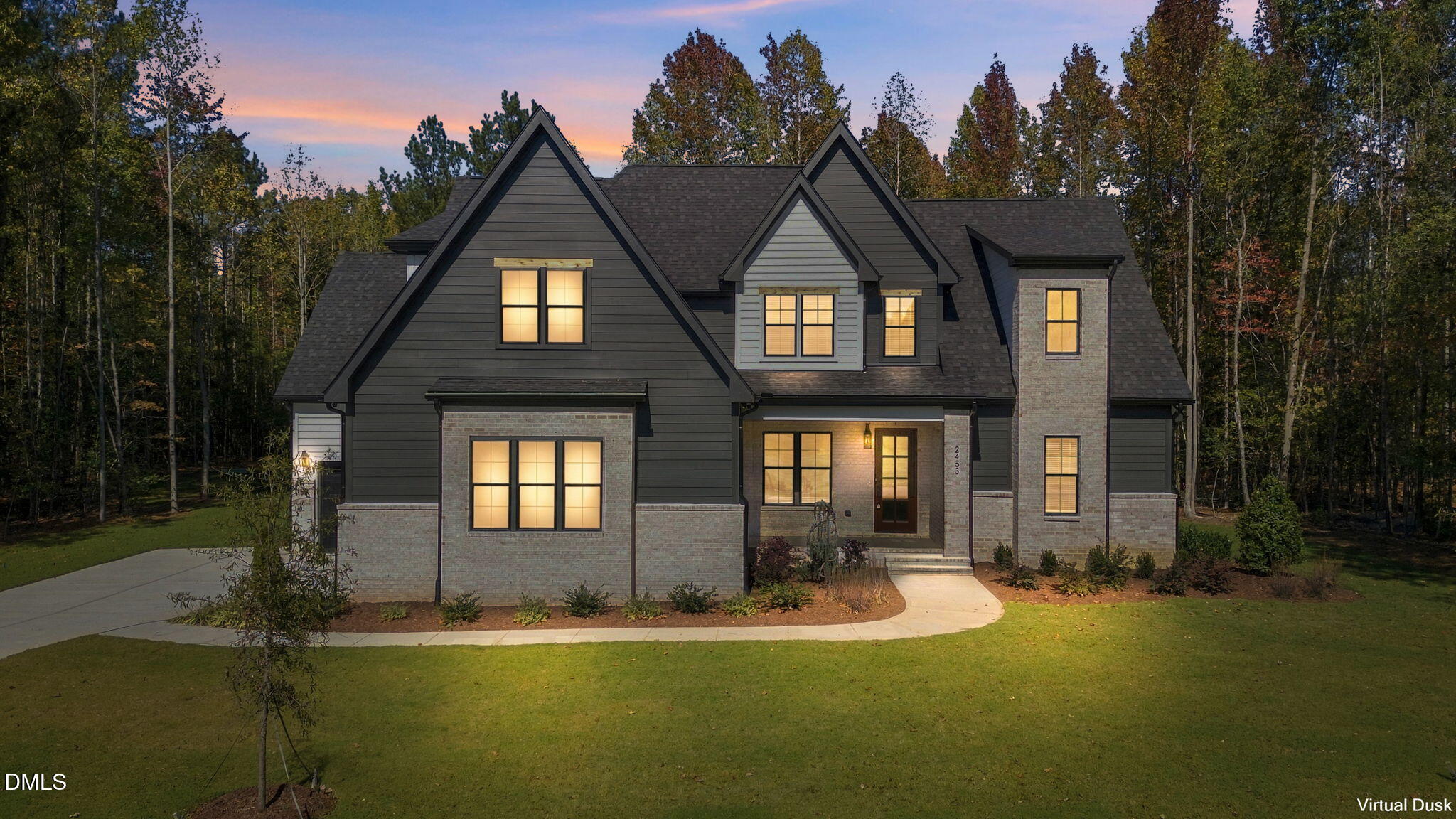 2453 Rosslare Mews Lane