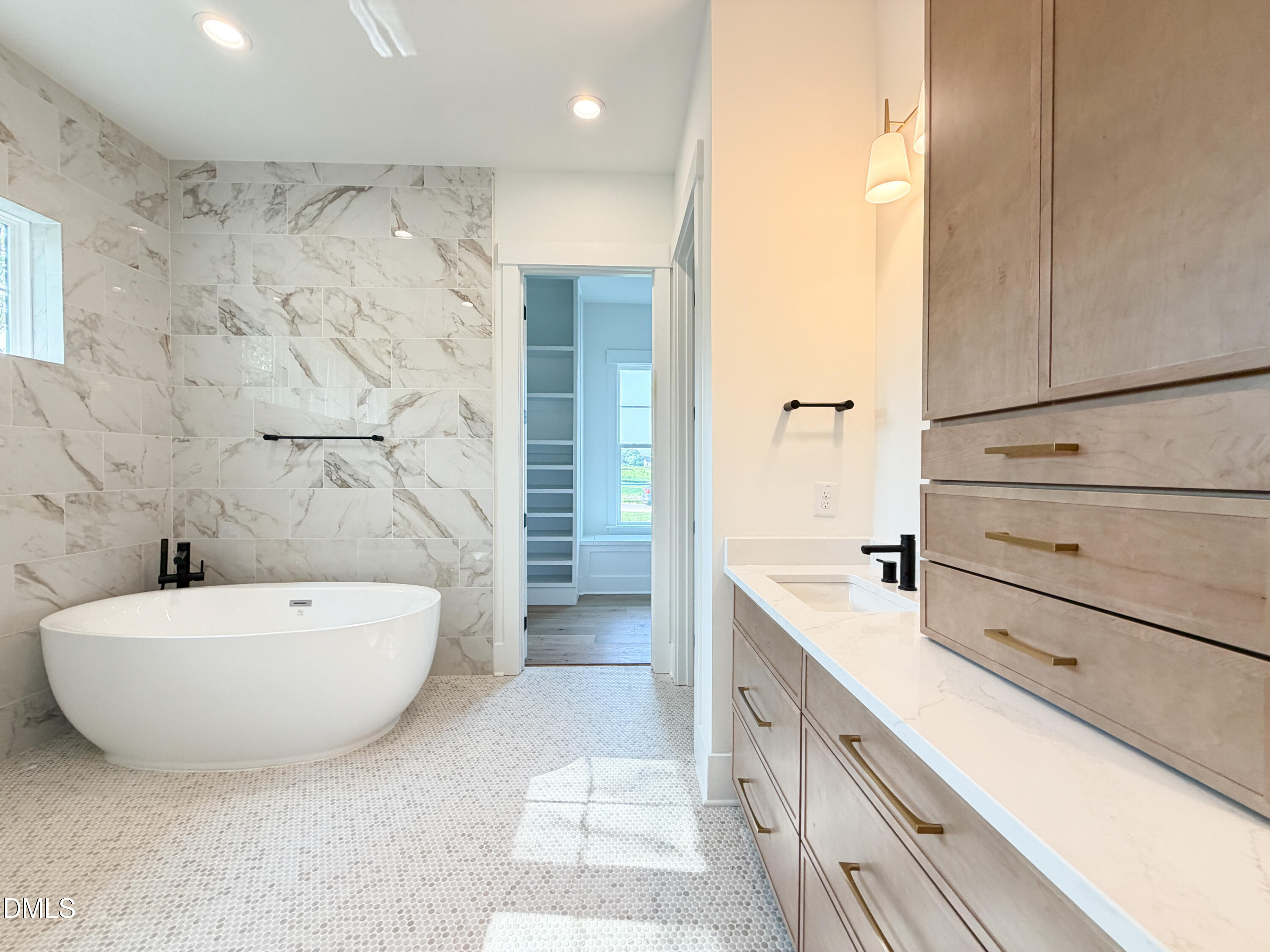 2453 Rosslare Mews Lane