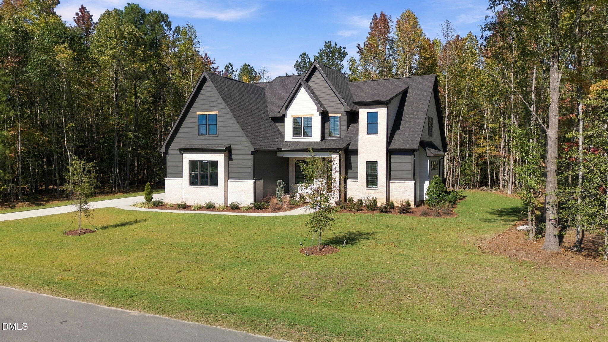 2453 Rosslare Mews Lane
