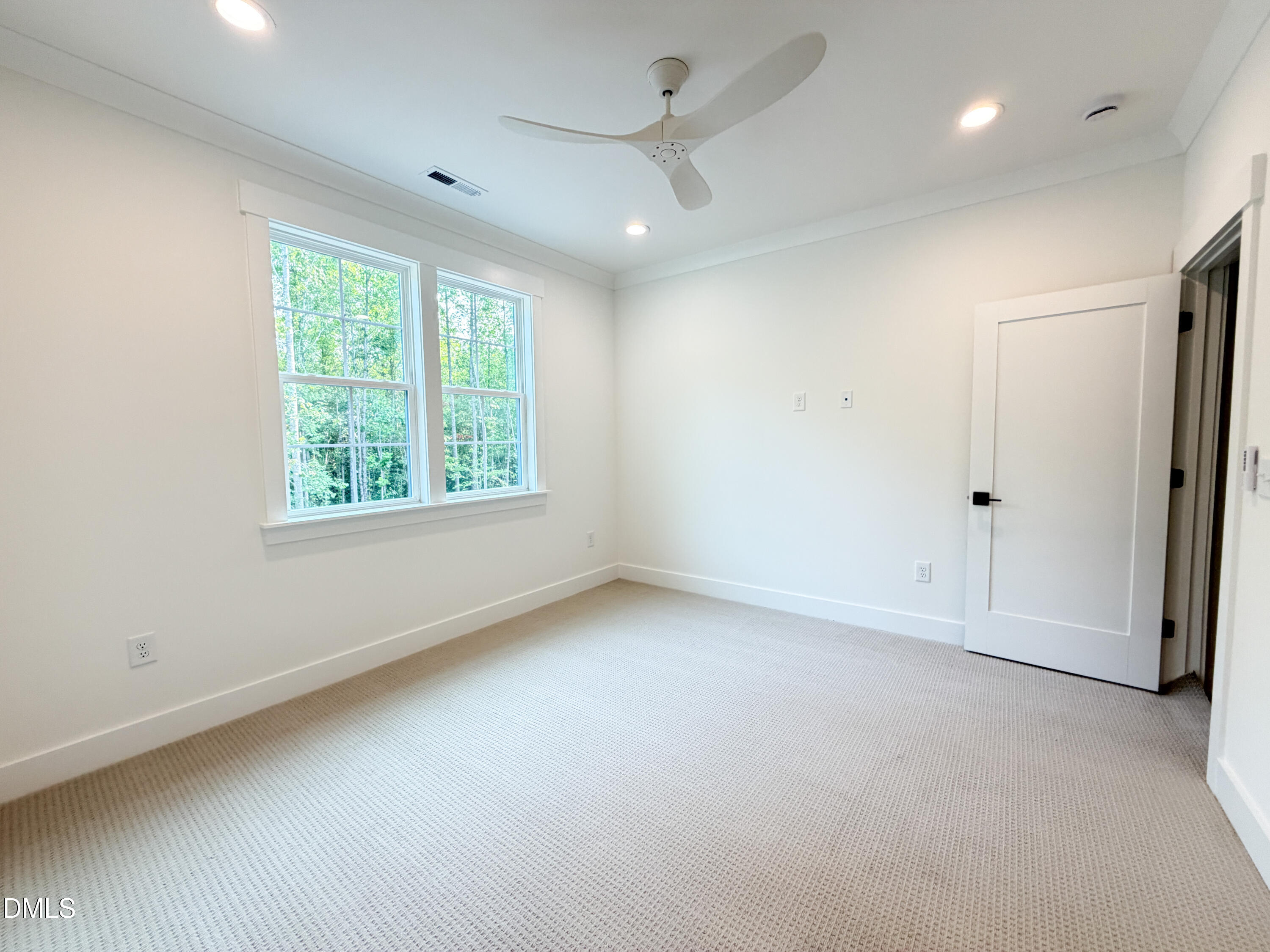 2453 Rosslare Mews Lane