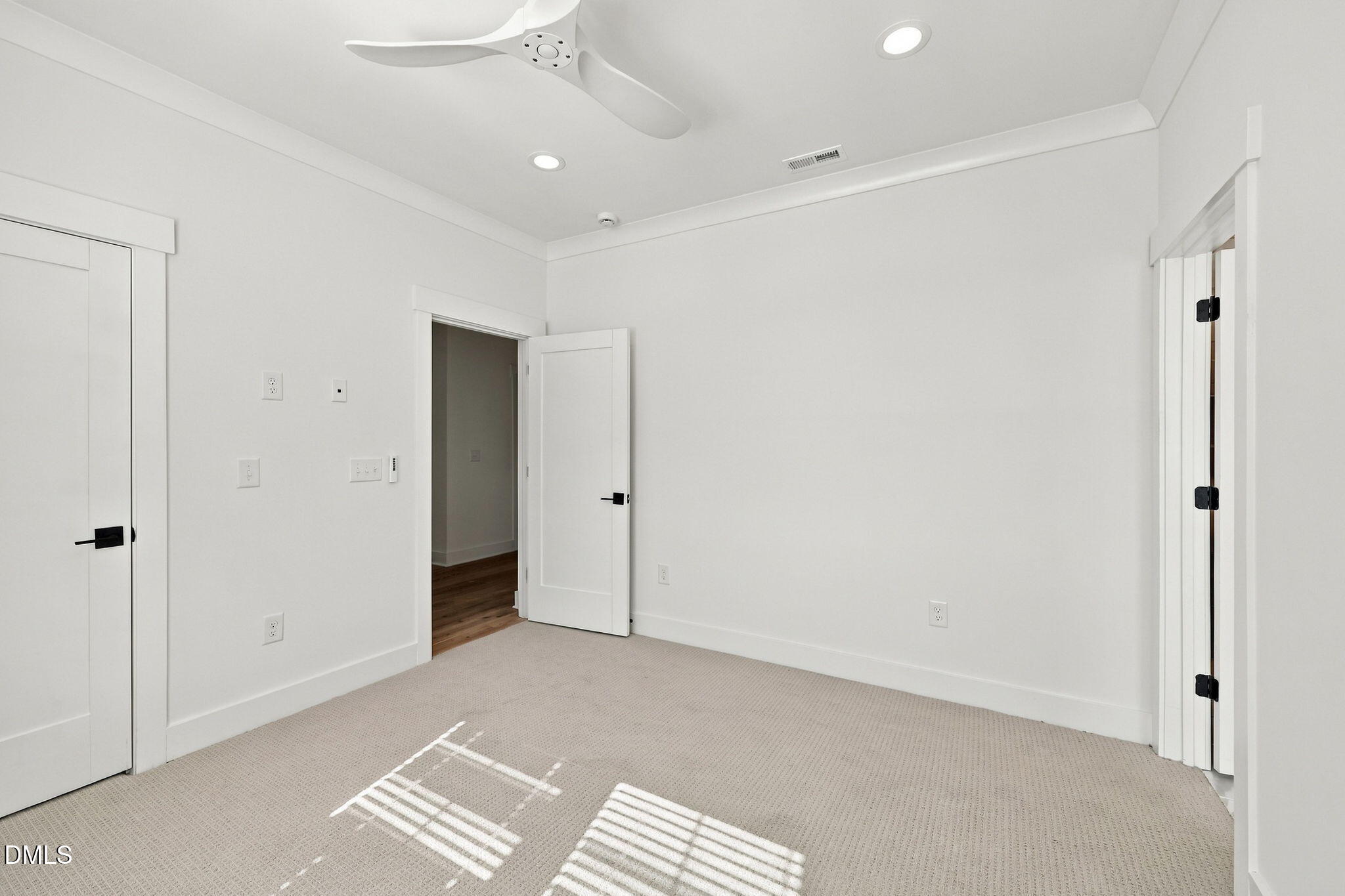2453 Rosslare Mews Lane