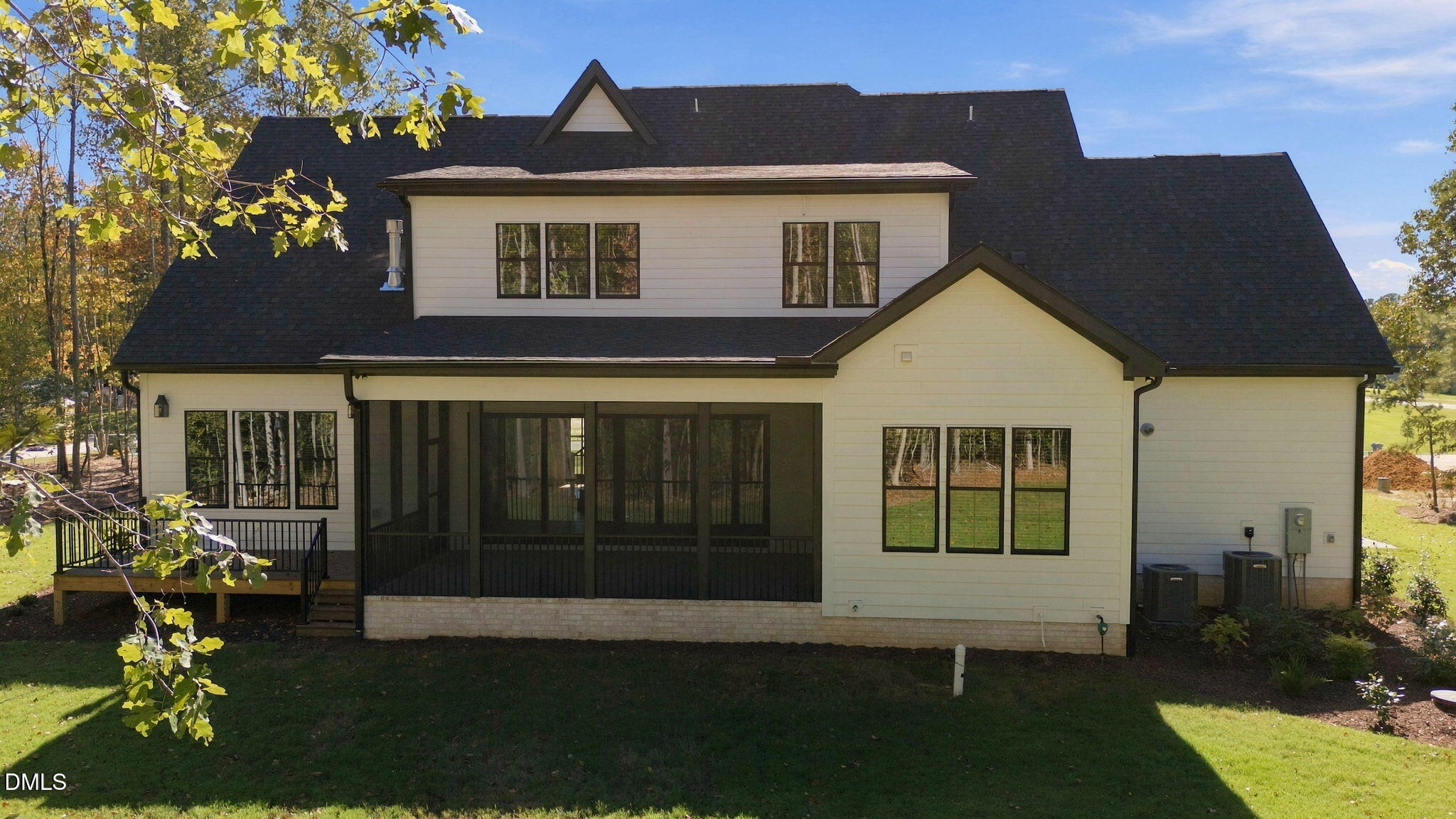 2453 Rosslare Mews Lane