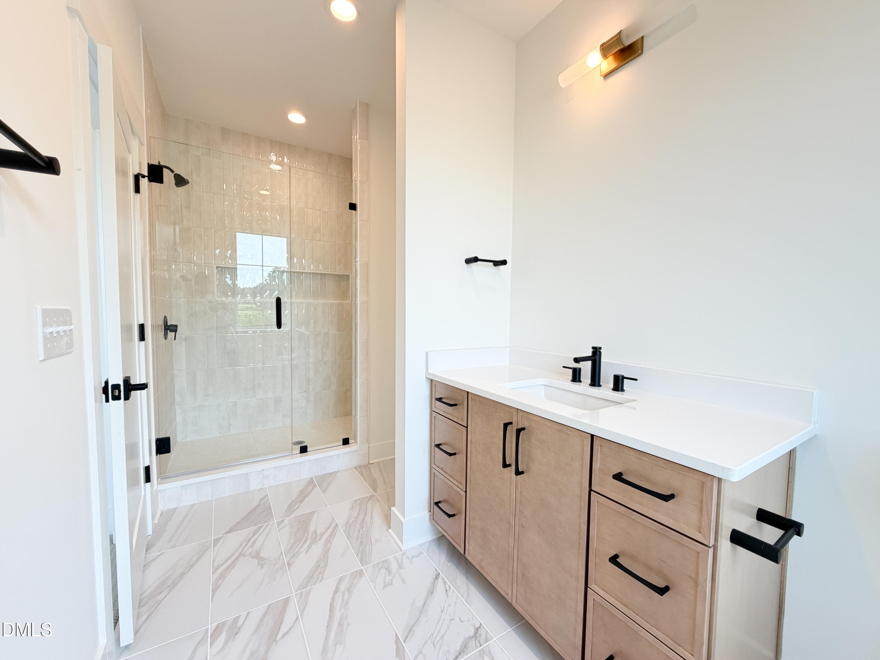 2453 Rosslare Mews Lane