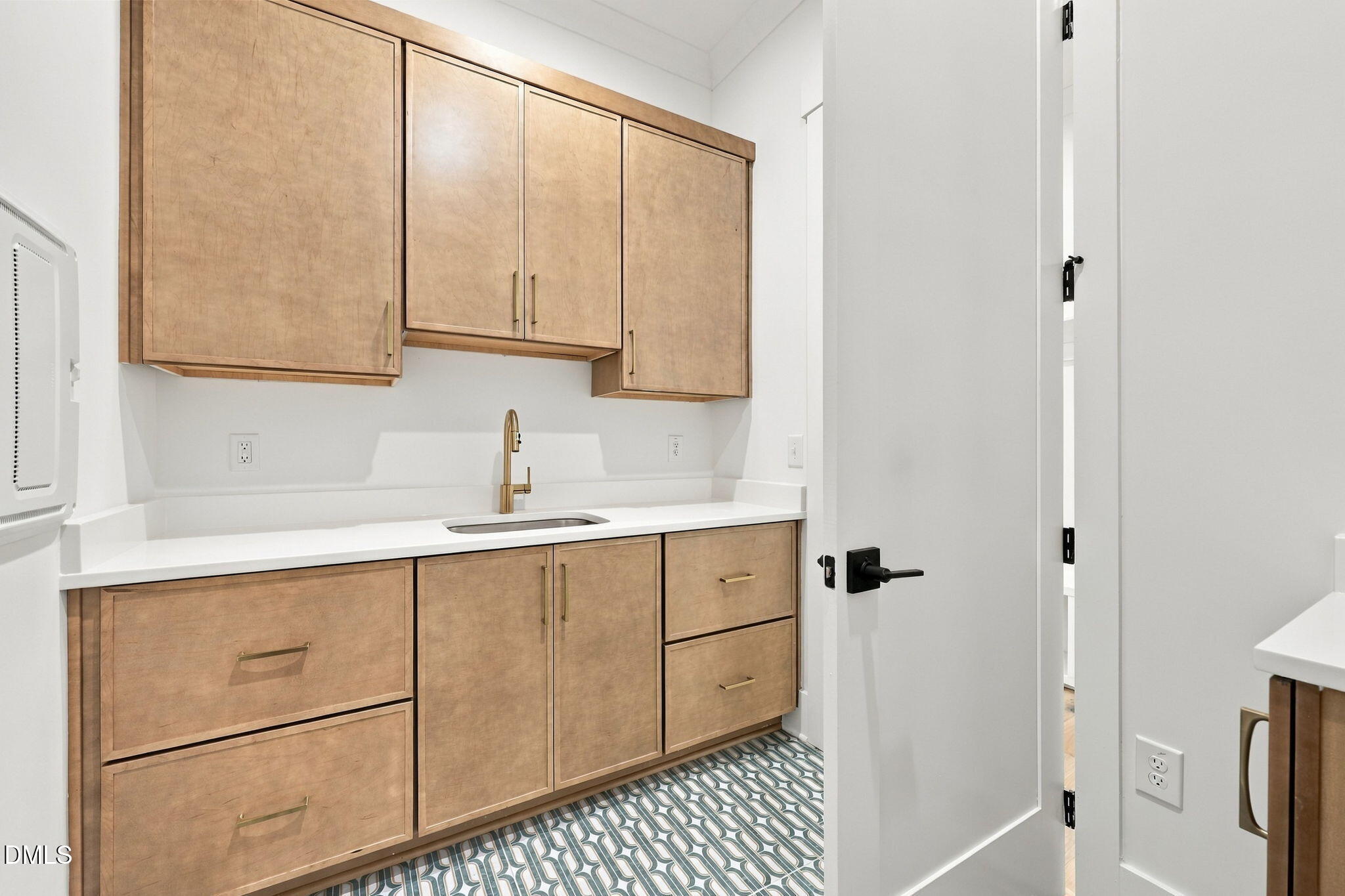 2453 Rosslare Mews Lane