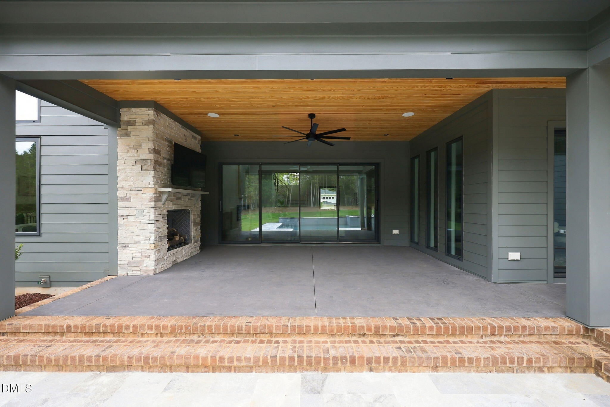 2360 Ballywater Lea Way