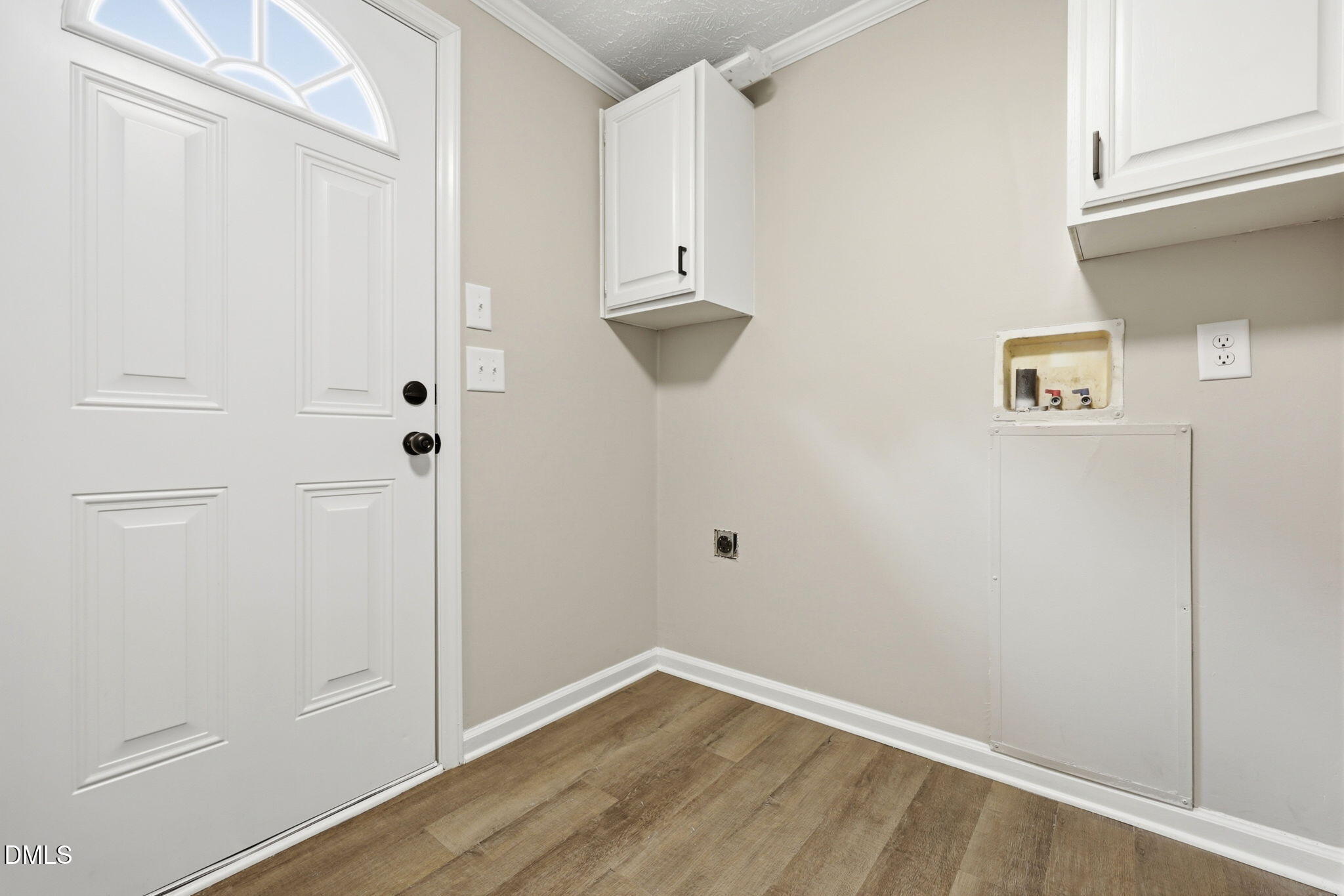 102 Pineview Drive